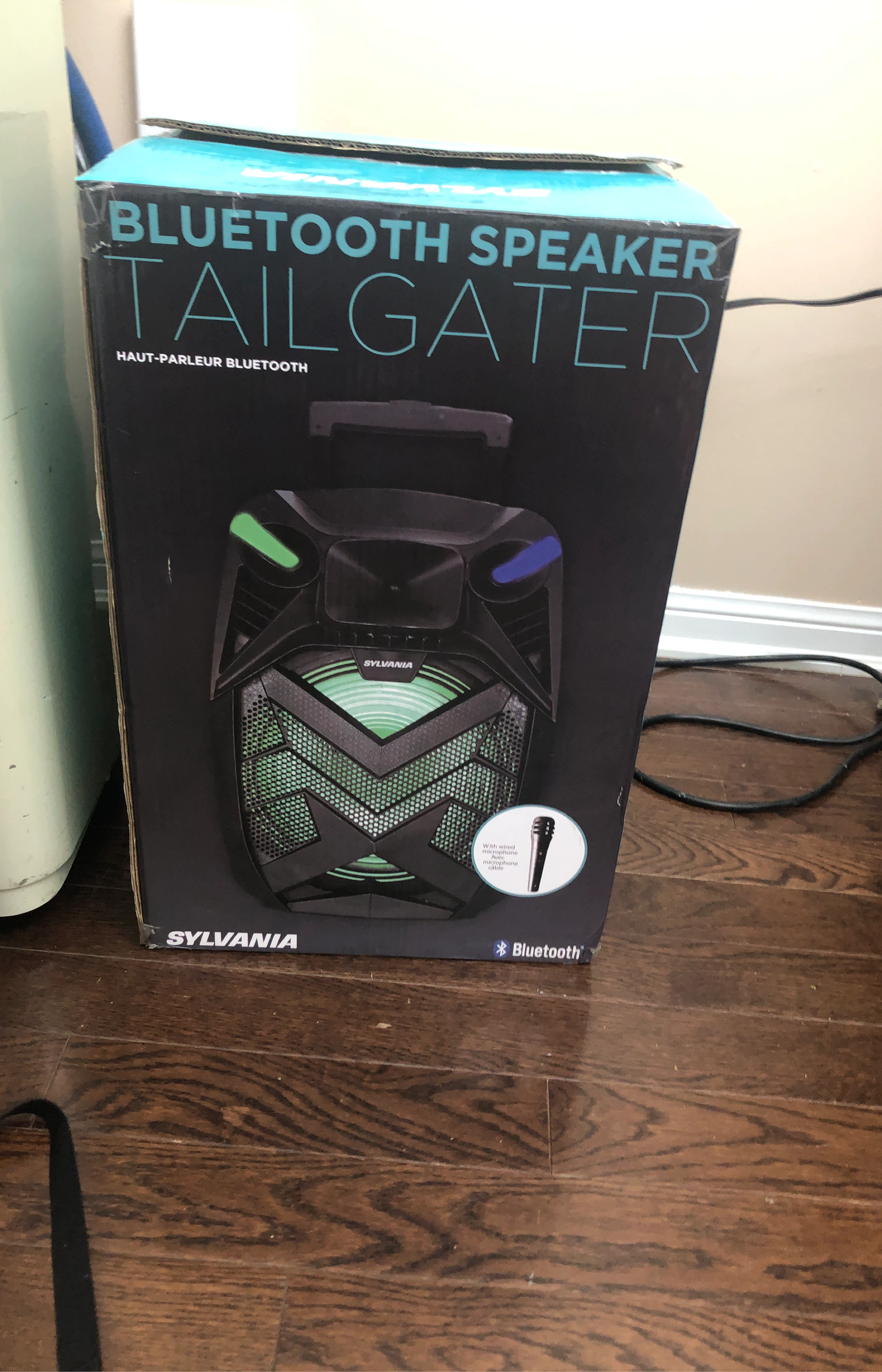 Sylvania Tailgater Bluetooth Speaker thumbnail