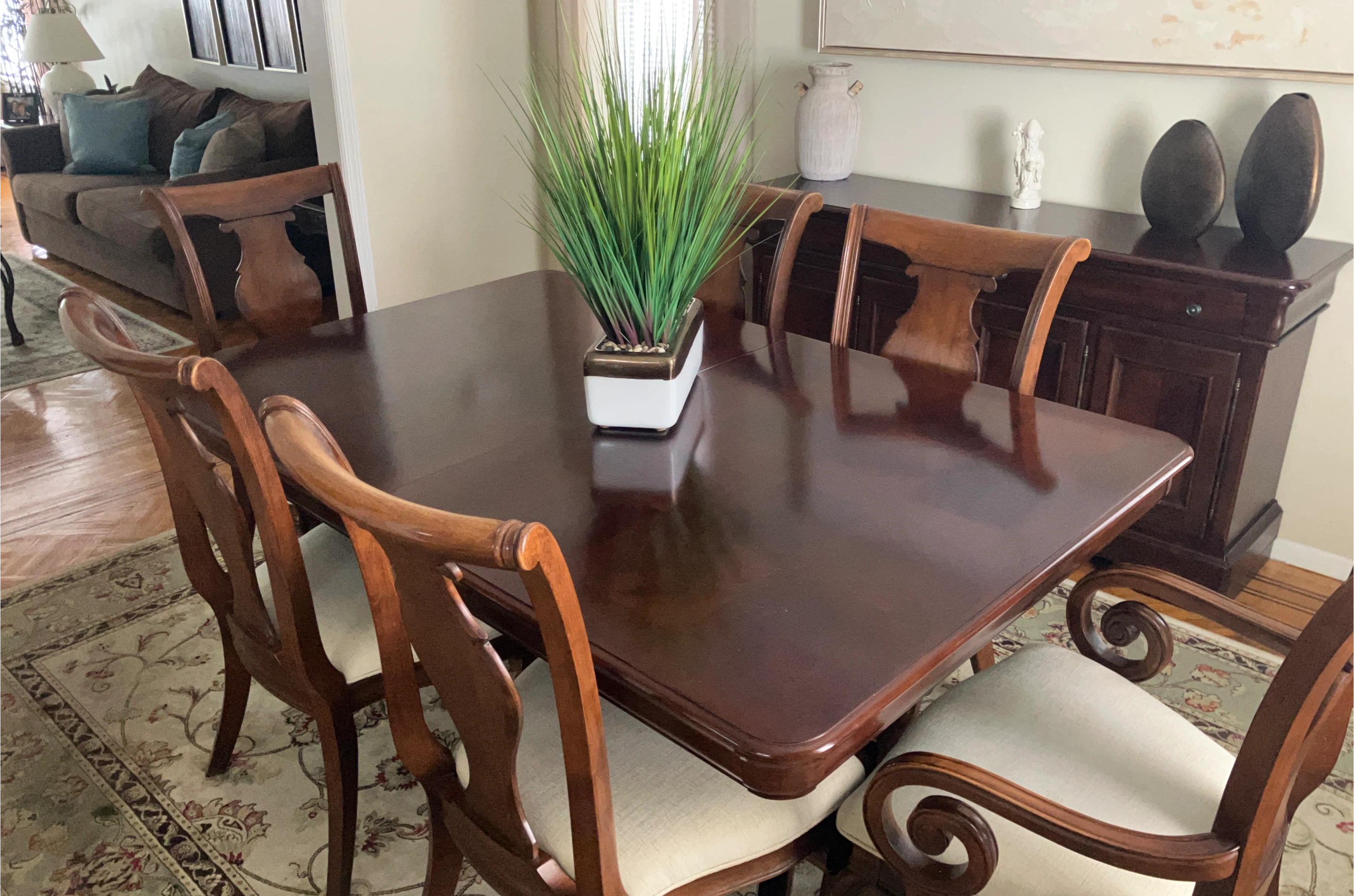 Dining Table with 6 Chairs
