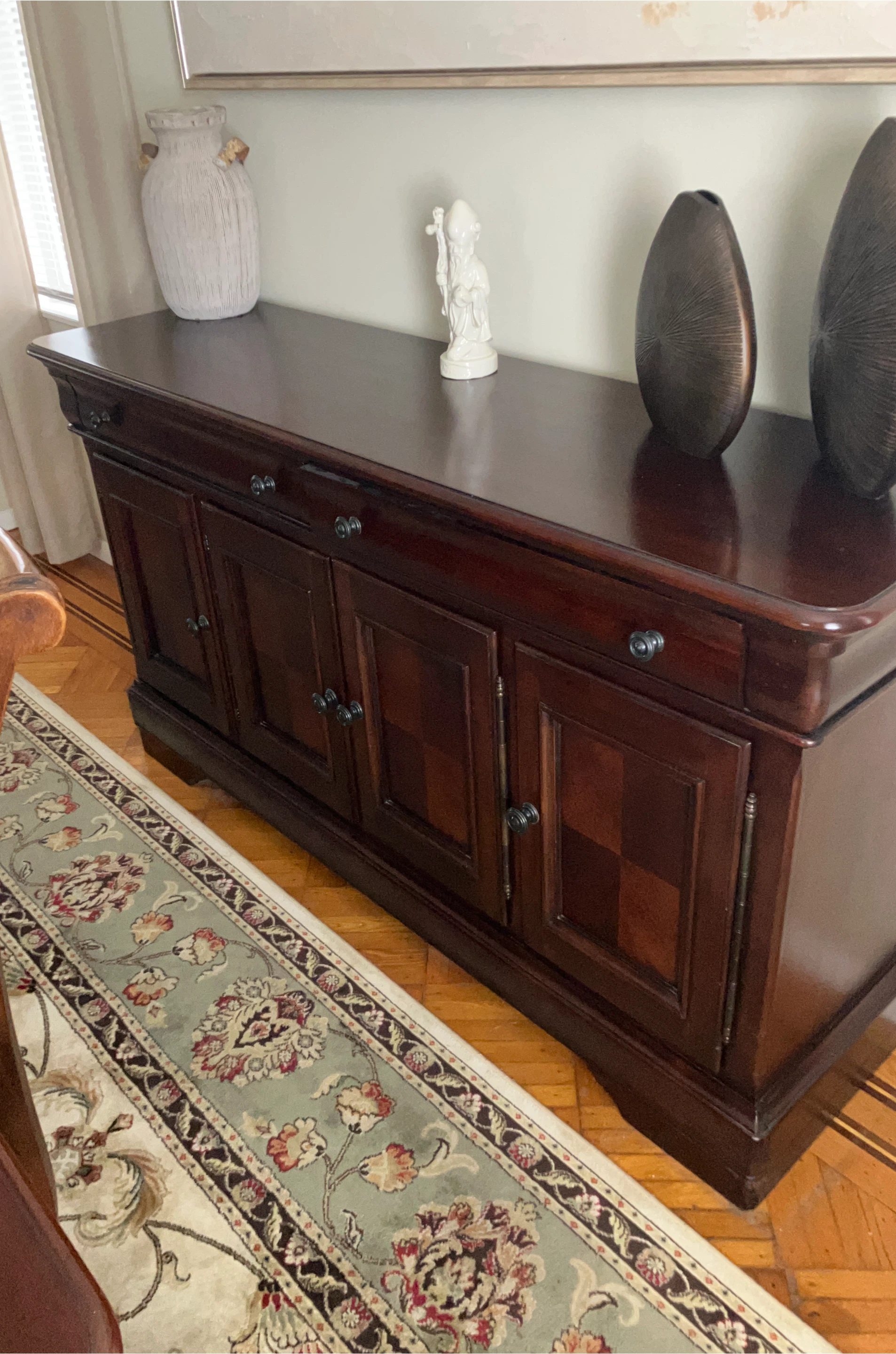Wooden Sideboard Cabinet