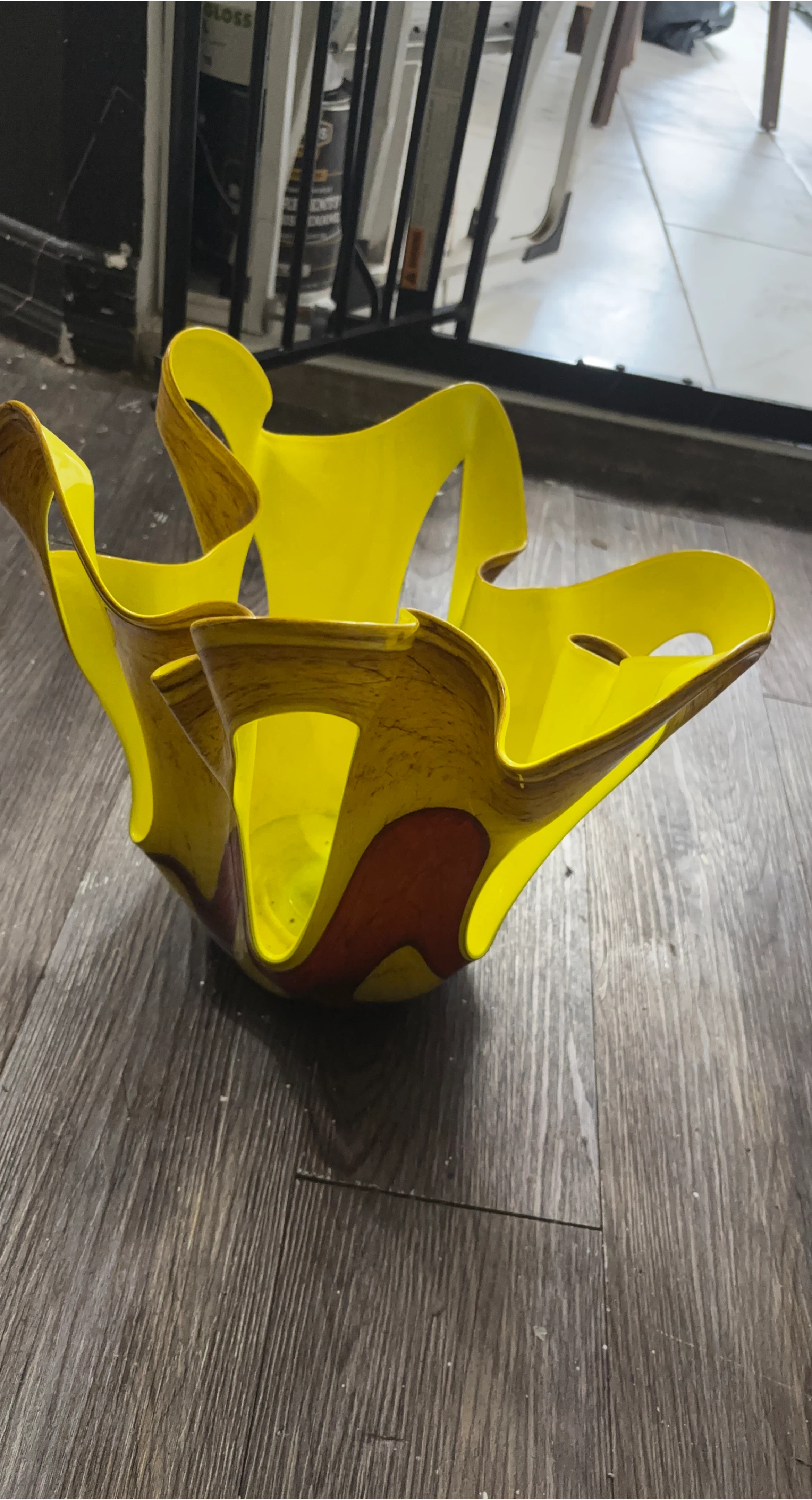 Yellow Art Glass Bowl thumbnail