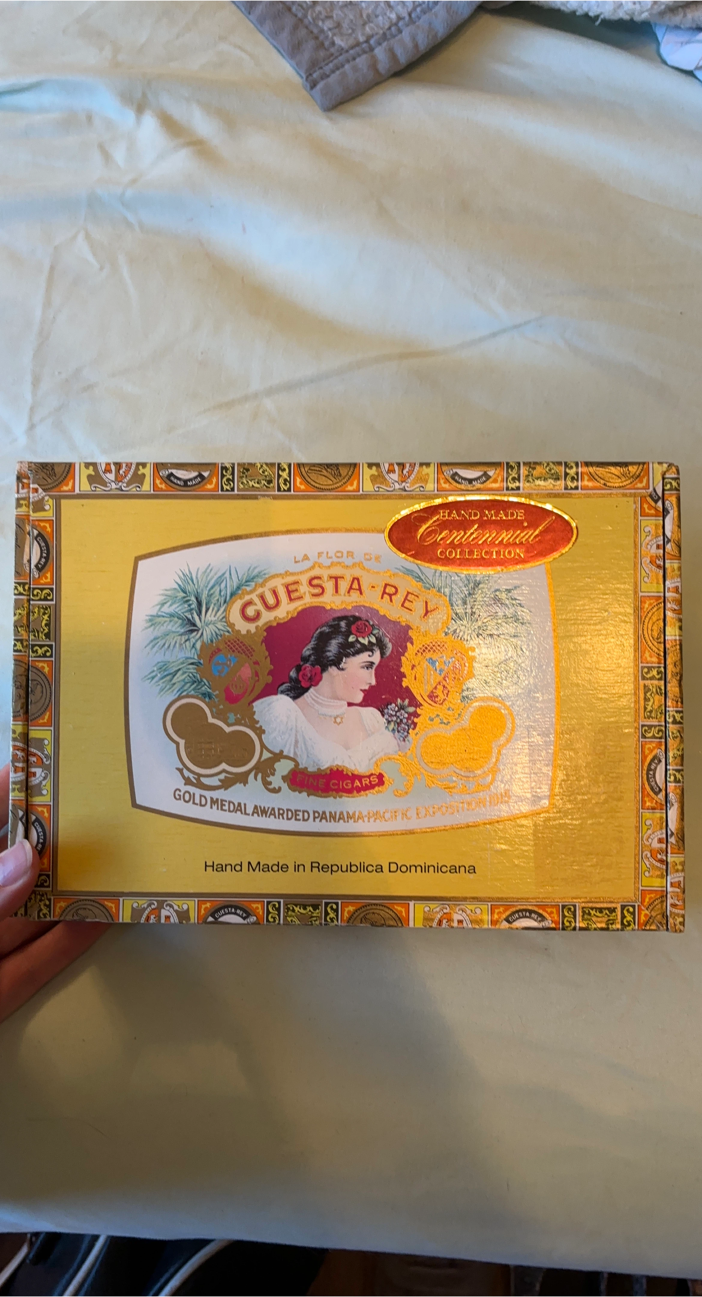 Cuesta-Rey Centennial Collection Cigar Box thumbnail