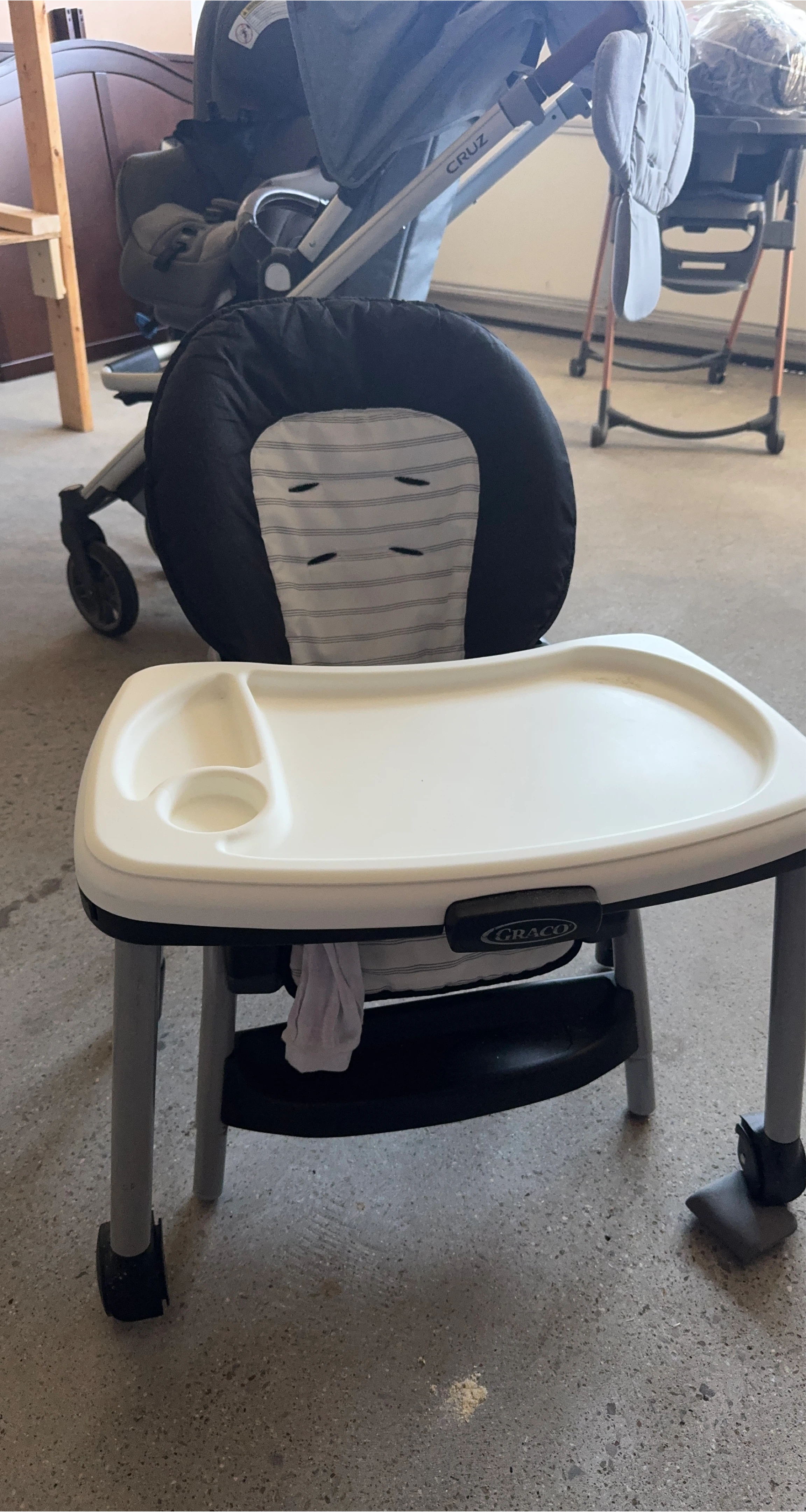 Graco Table2Table 6-in-1 High Chair thumbnail