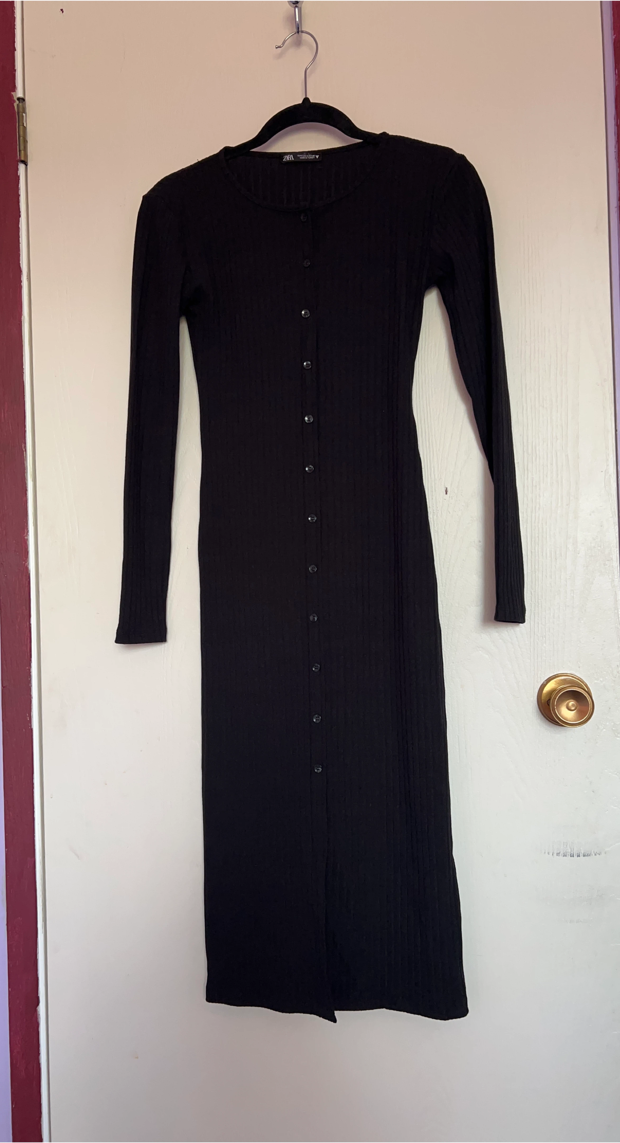 Zara Black Ribbed Button-Down Midi Dress
