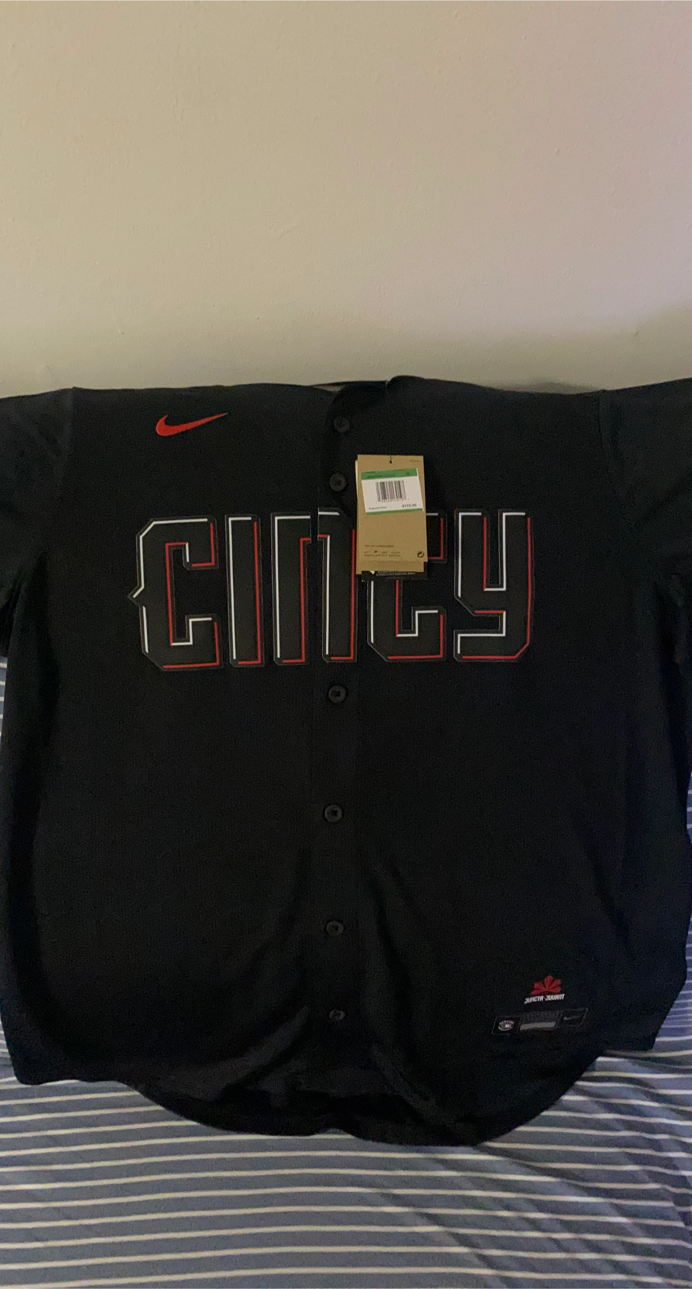 New Nike Cincinnati Reds Jersey - Size XL thumbnail