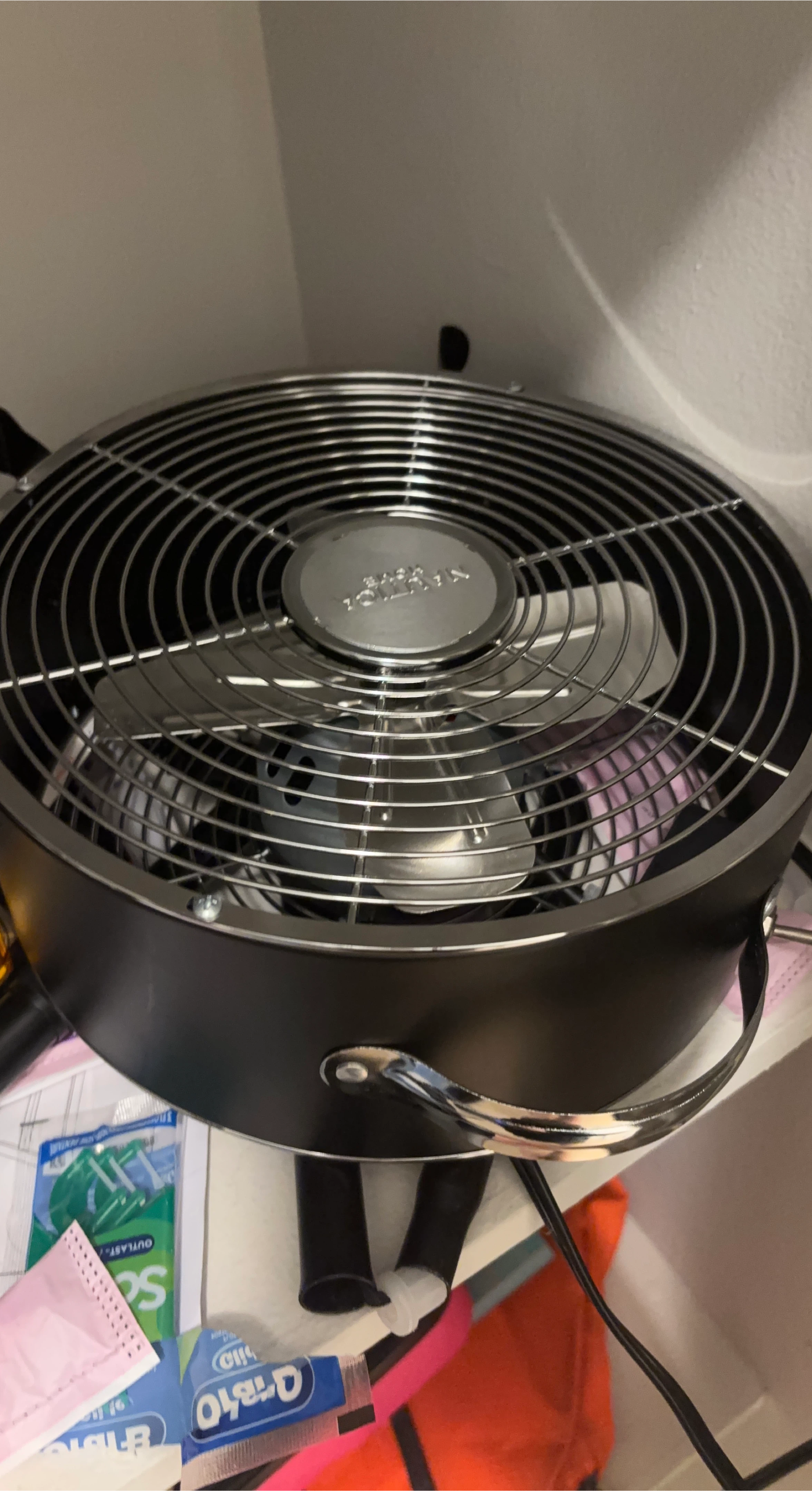 Vintage desk fan thumbnail