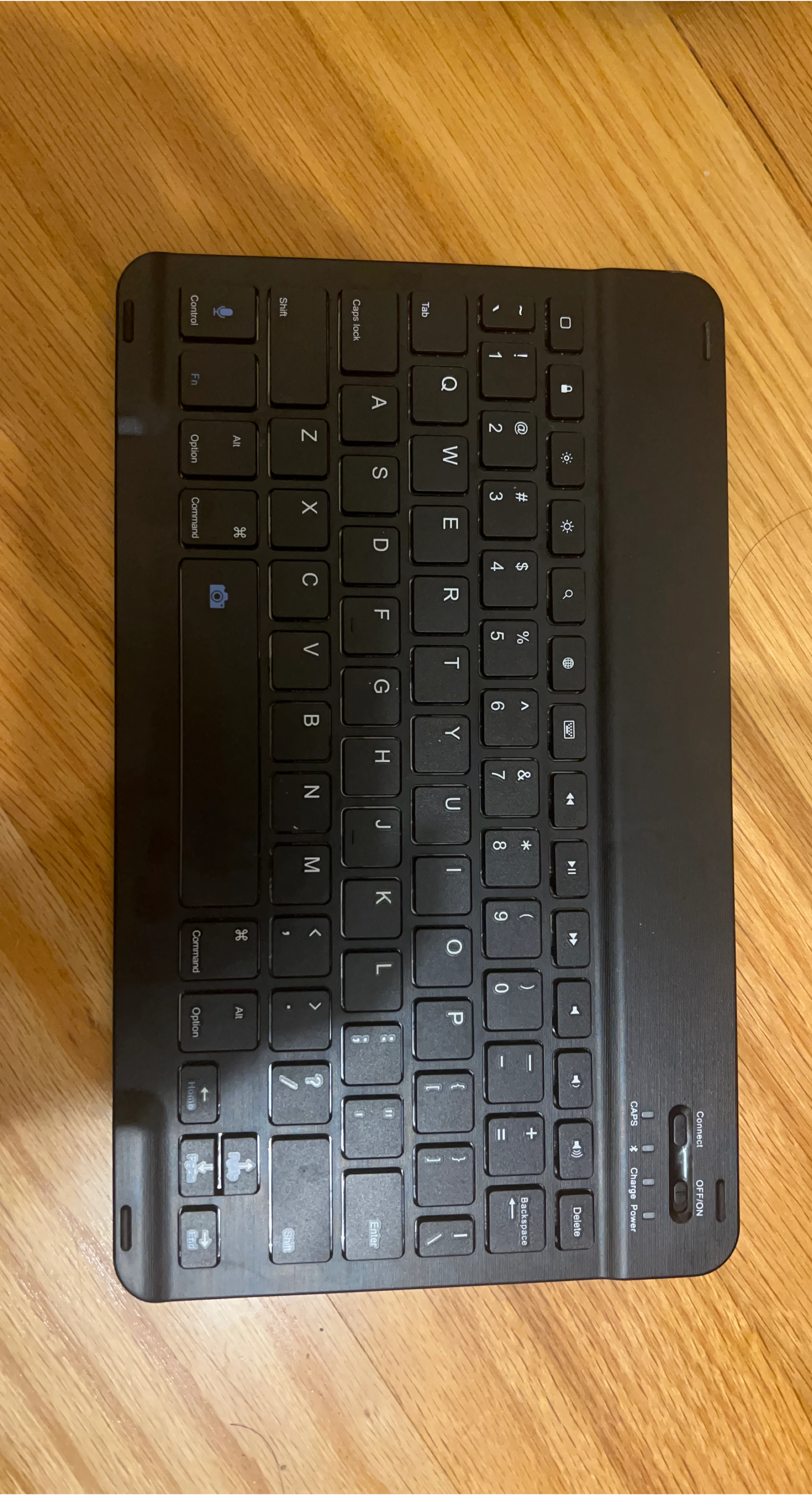 Black Wireless Keyboard (Bluetooth) thumbnail