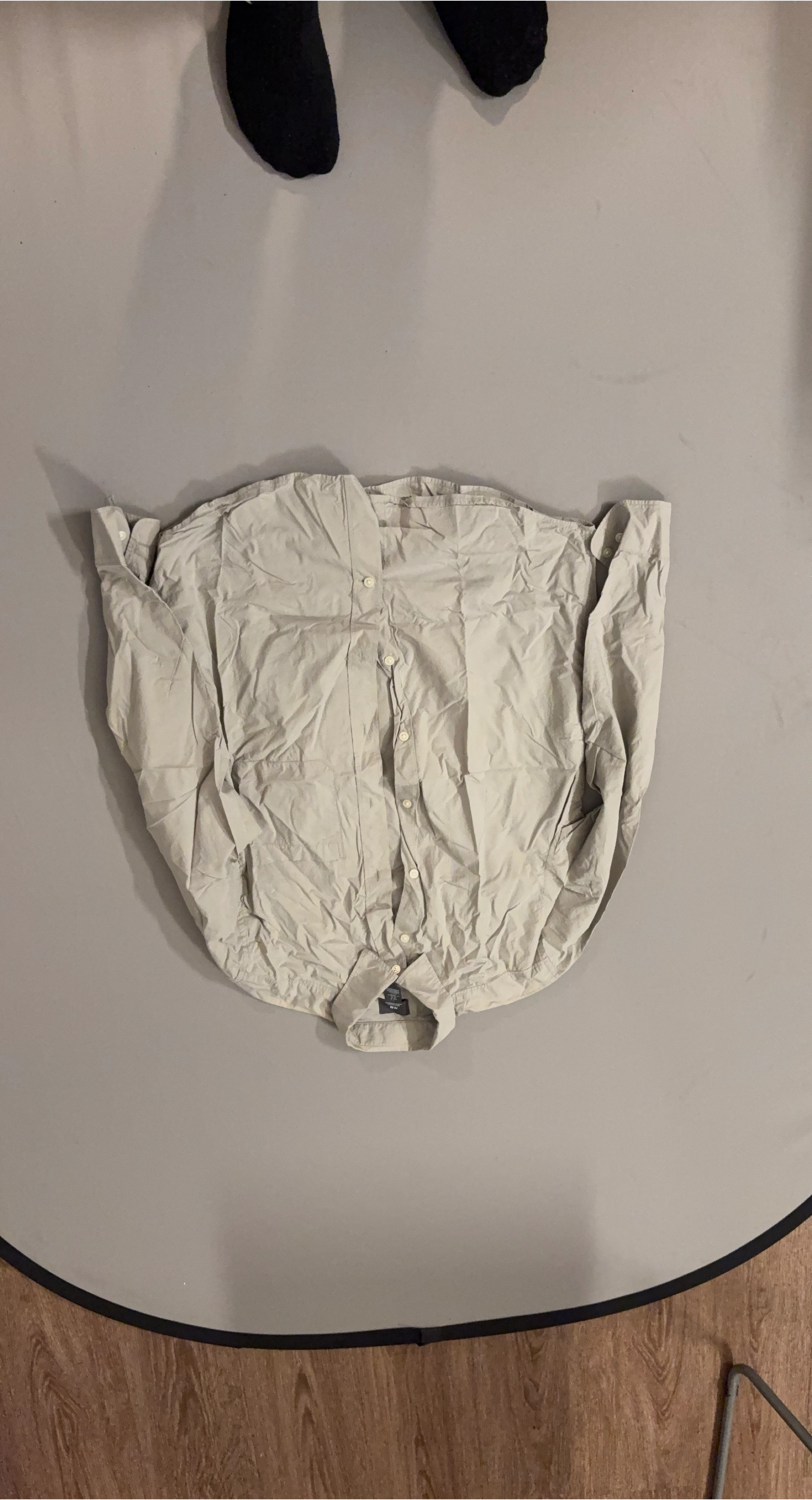 H&M Beige Button-Down Shirt thumbnail