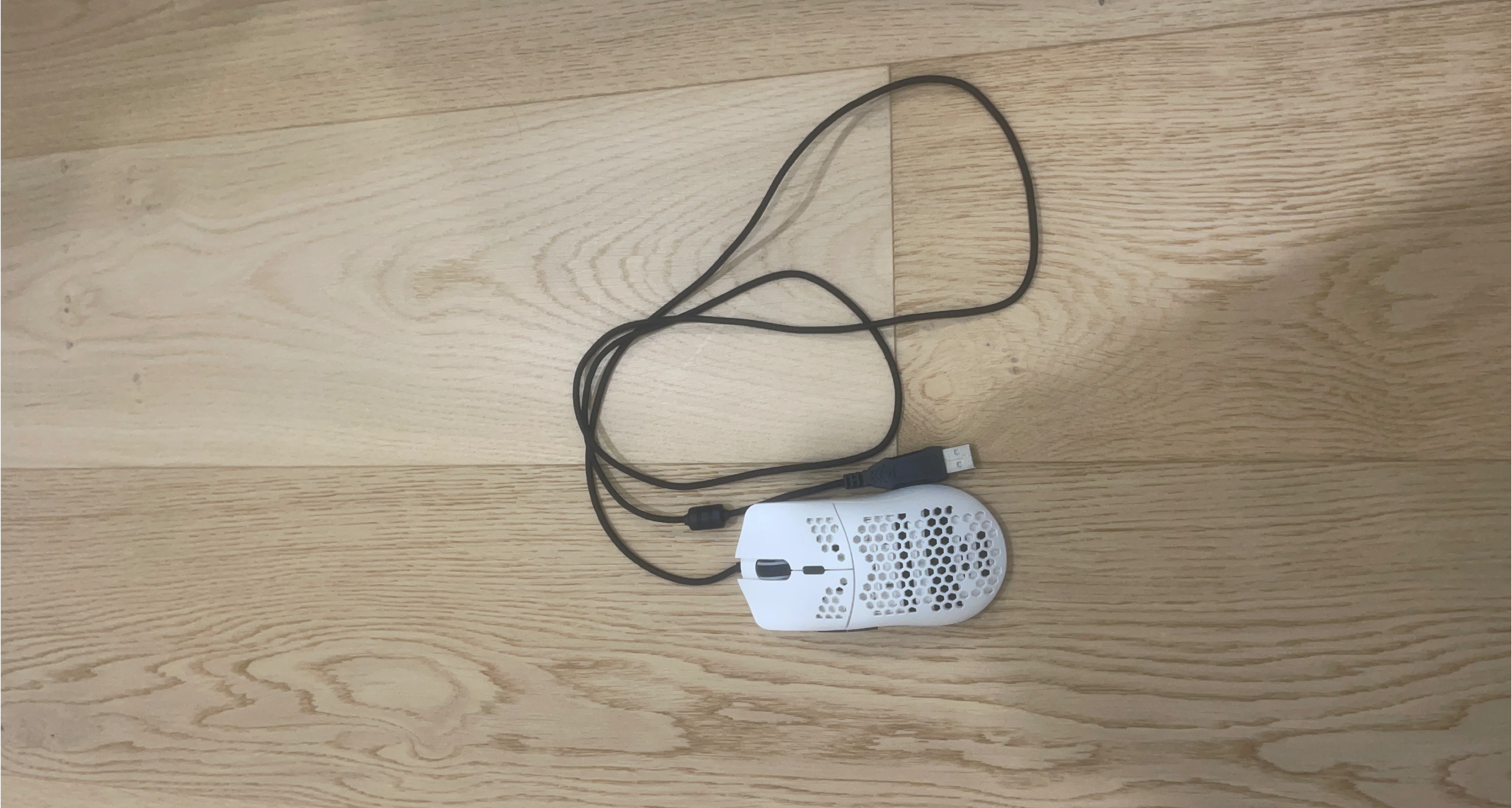 Glorious Model O Gaming Mouse - White thumbnail