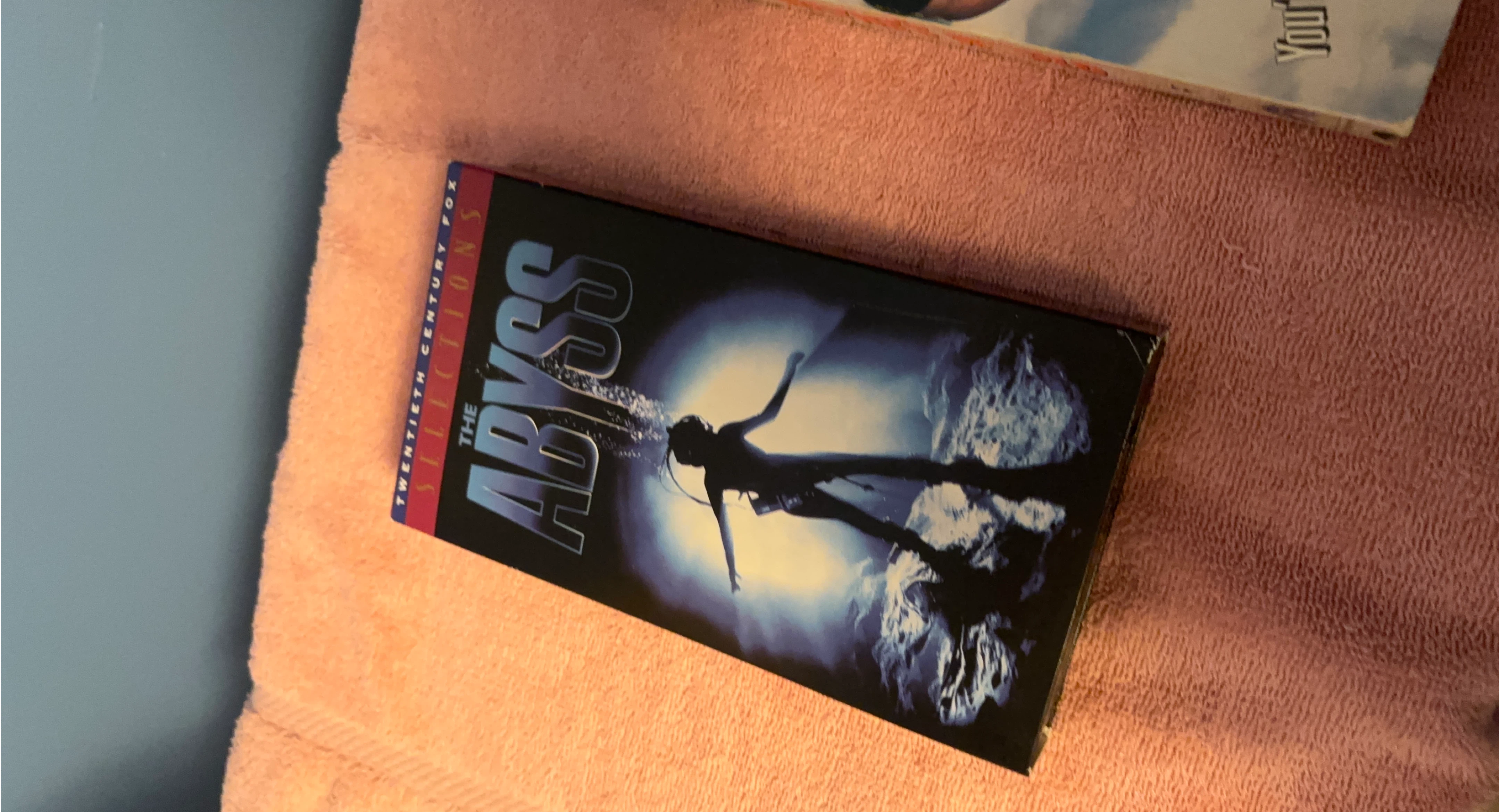 The Abyss - Twentieth Century Fox VHS Tape