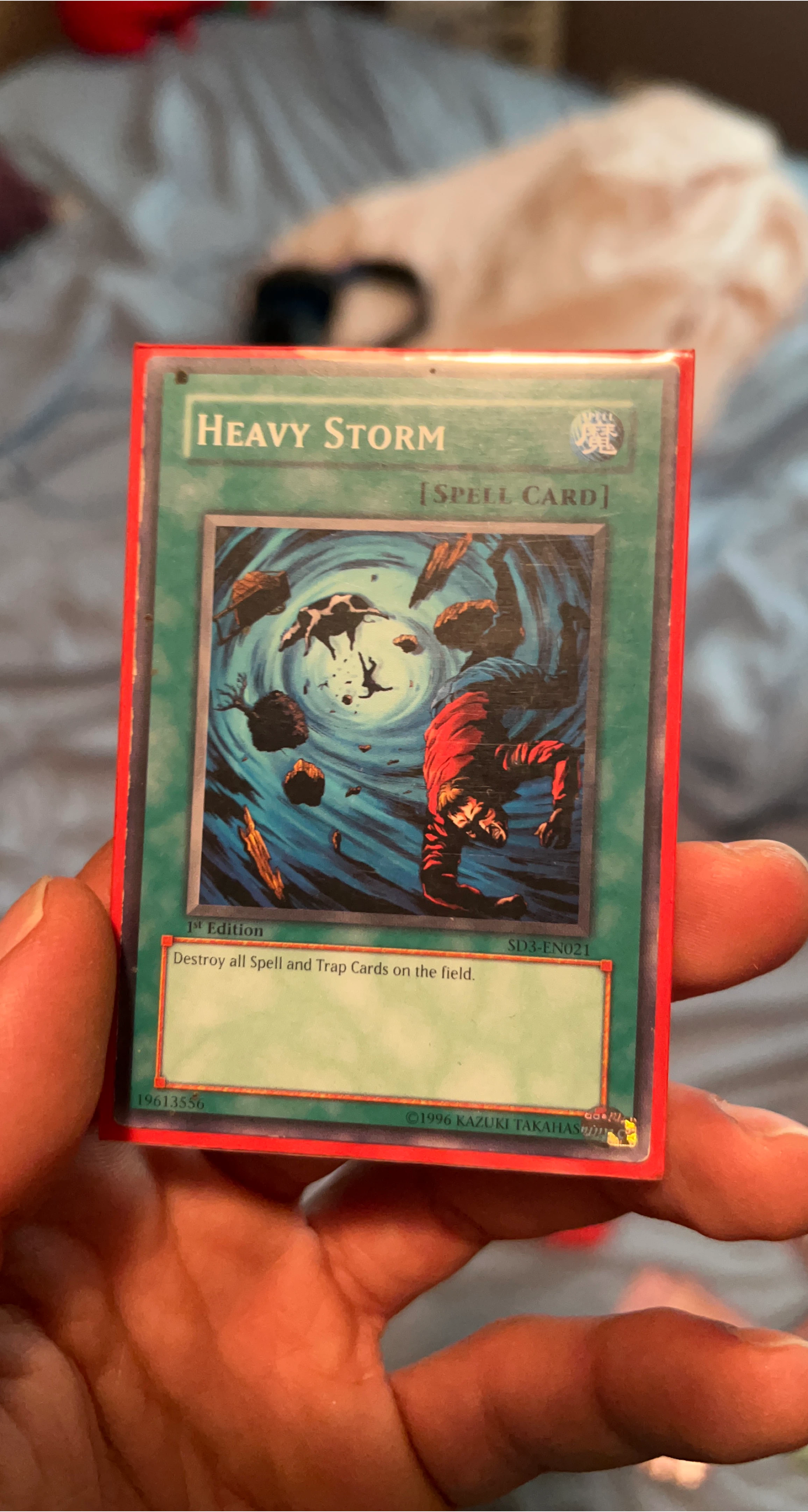 Yu-Gi-Oh! Heavy Storm Spell Card thumbnail