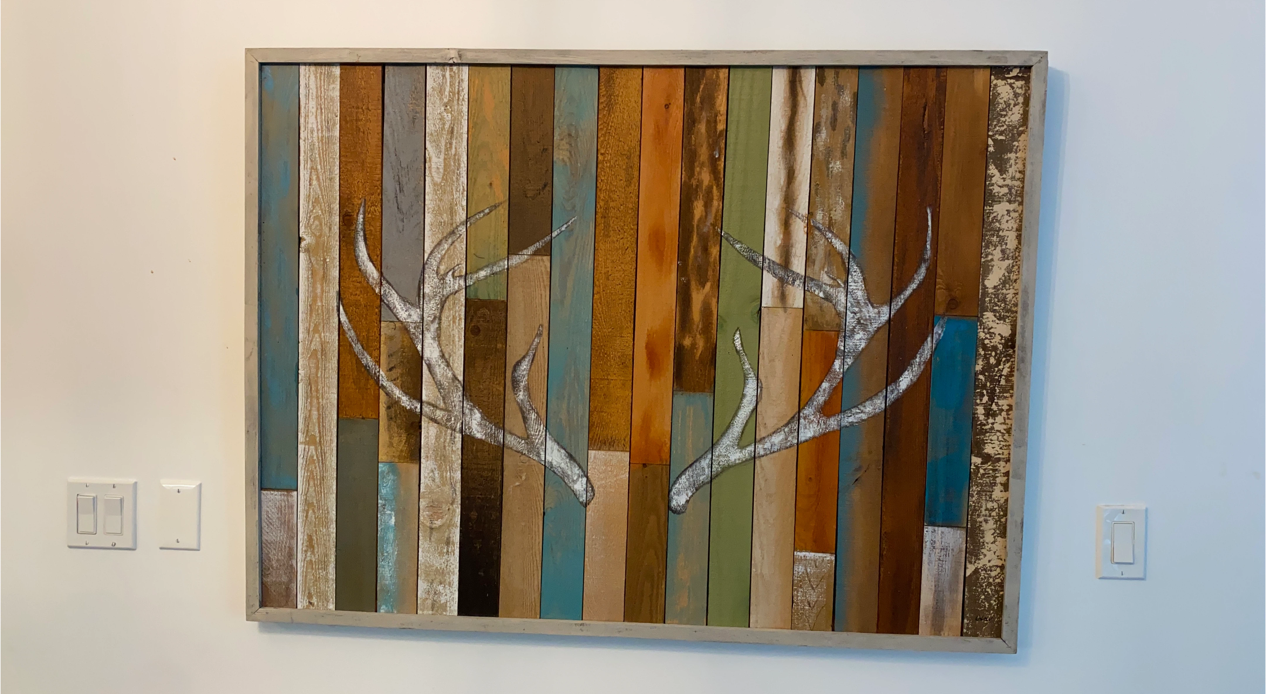 Rustic Wood Wall Art with Antler Design thumbnail