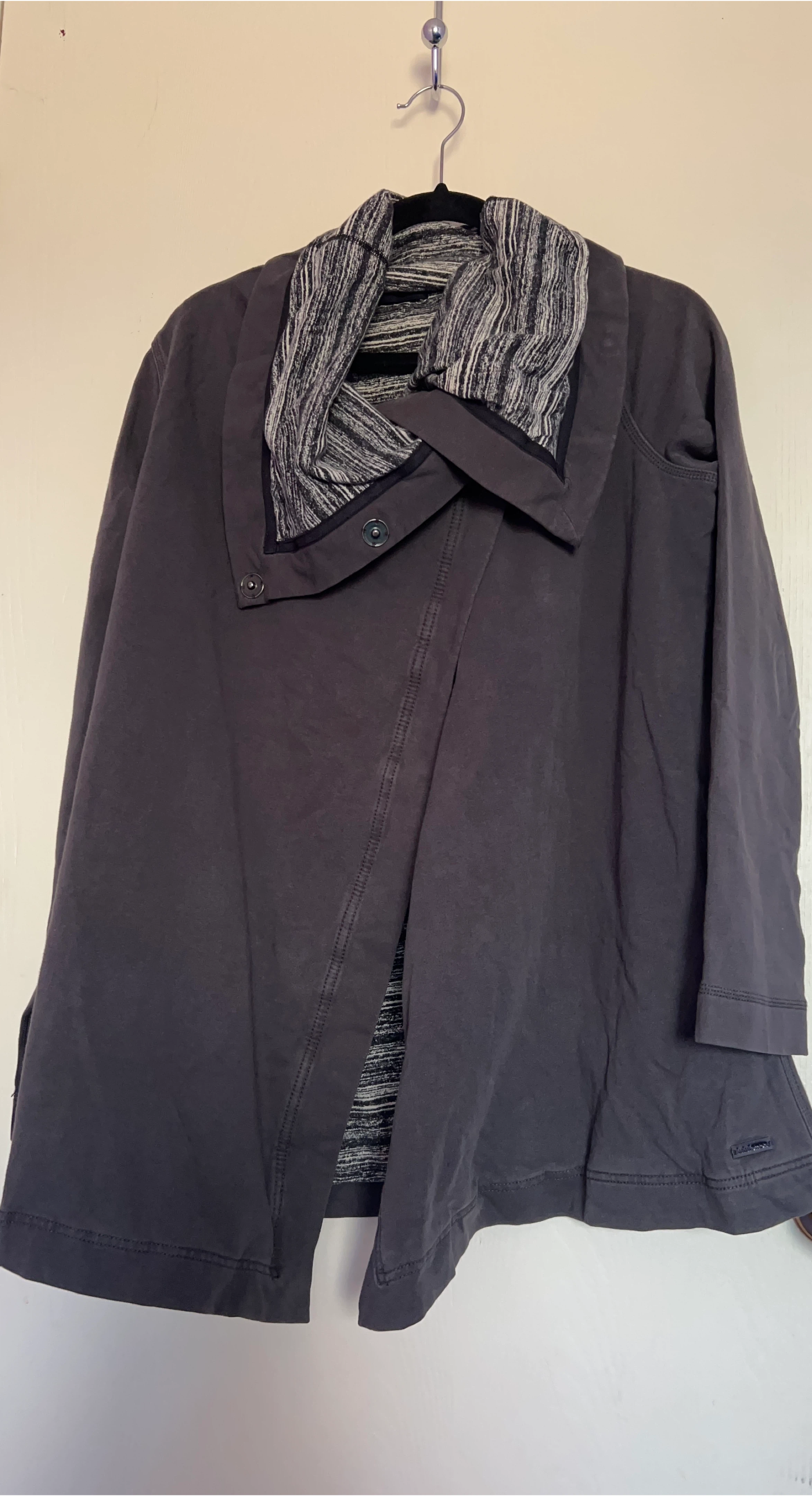 Lululemon Grey Jacket -Size 8
