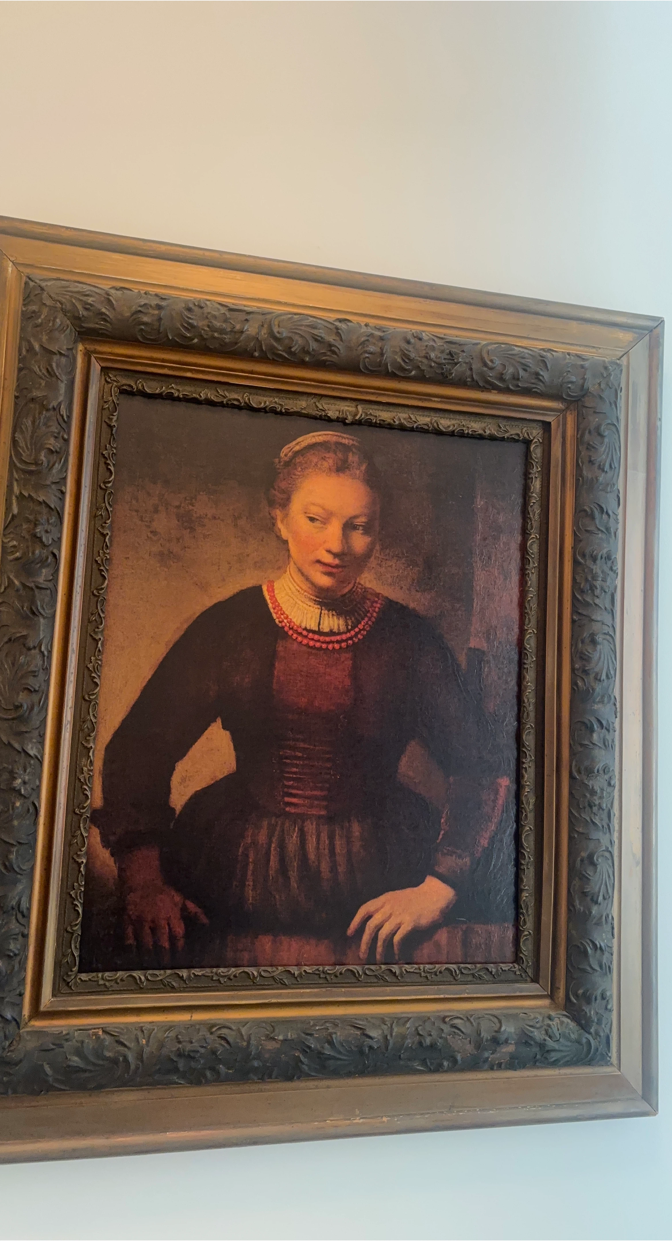 Antique Carved Wood Frame With A women Portrait Picture thumbnail