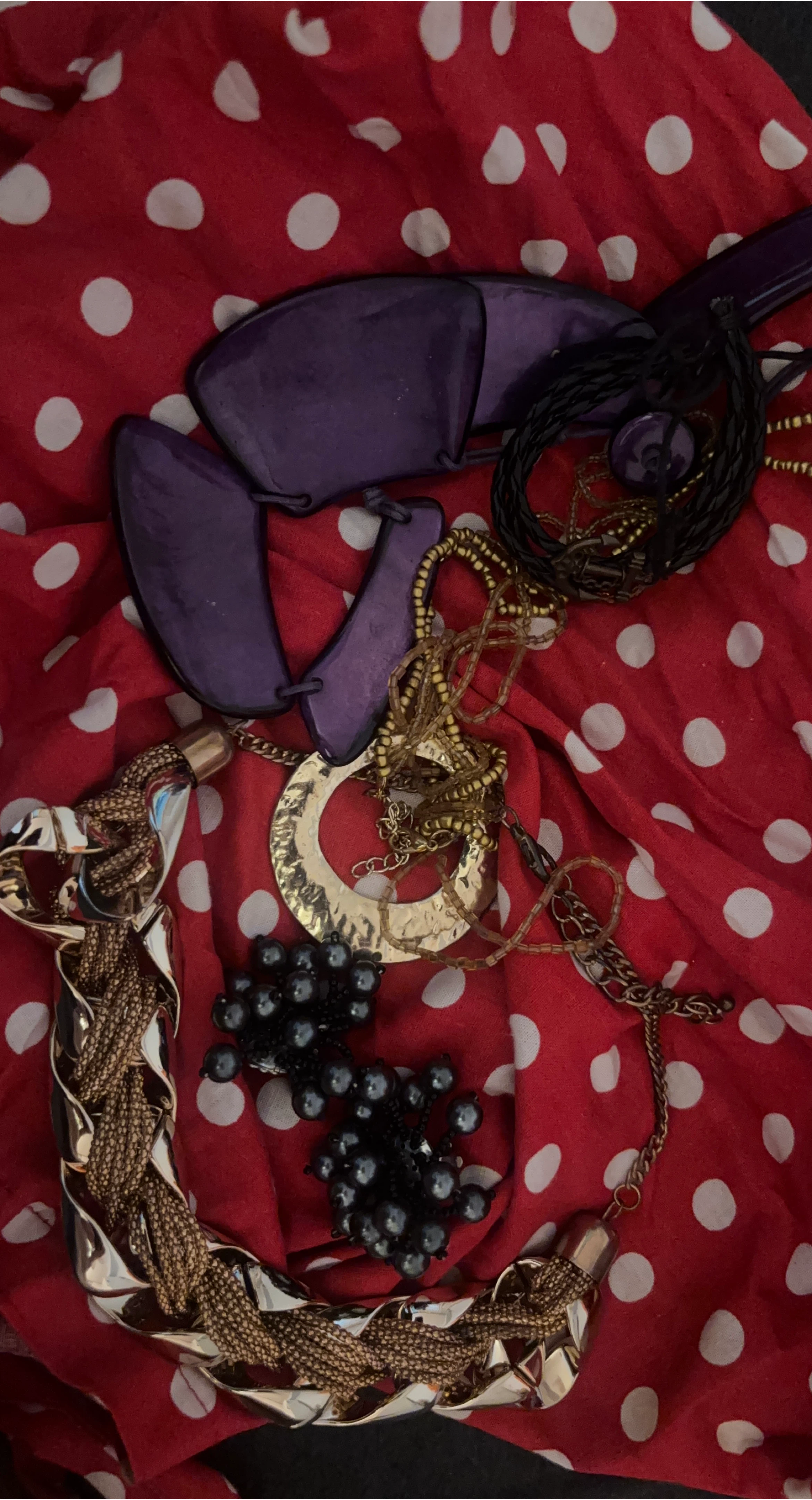 Assorted Costume Jewellery thumbnail