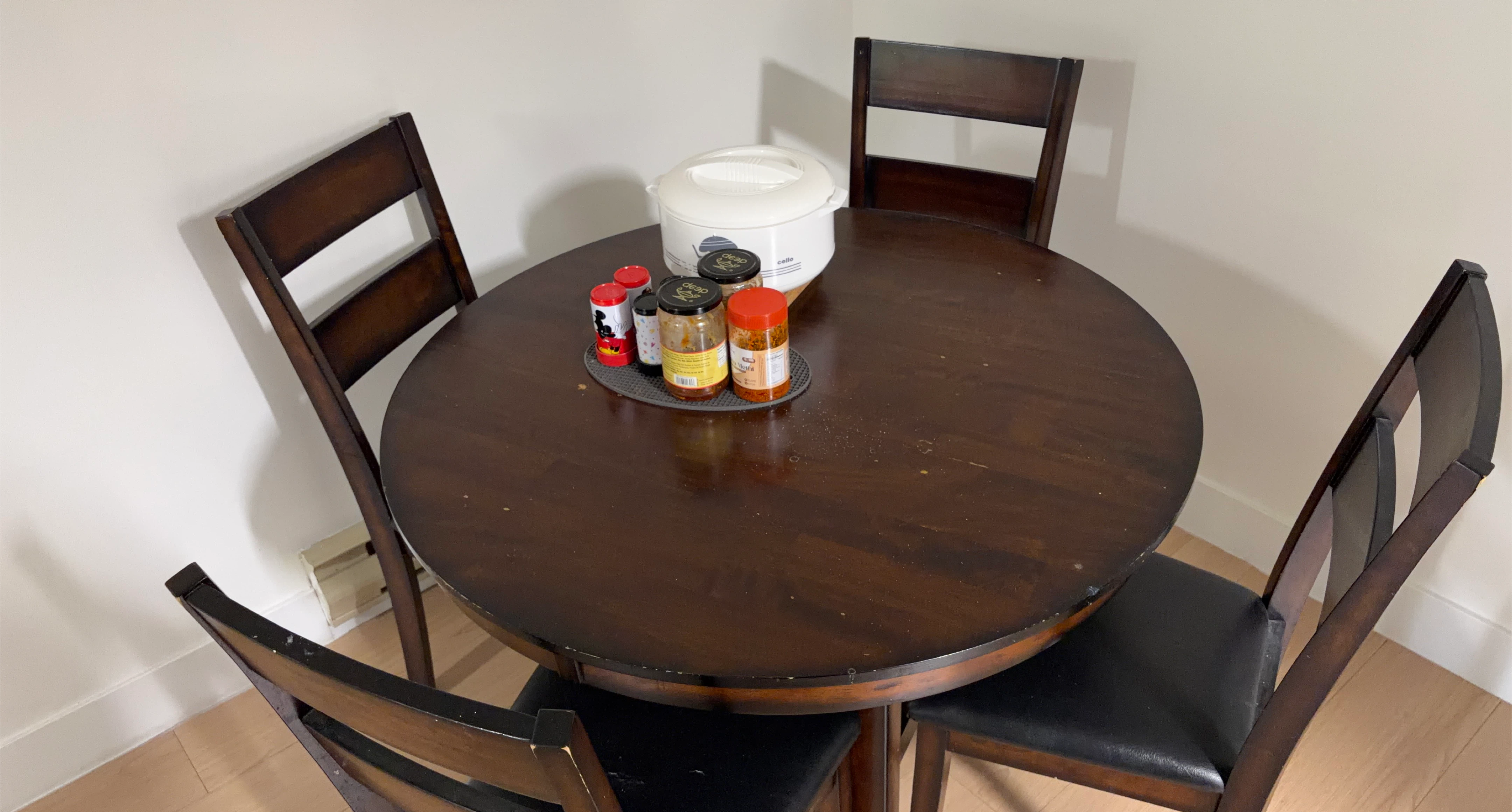 Round Wooden Dining Table with 4 Chairs