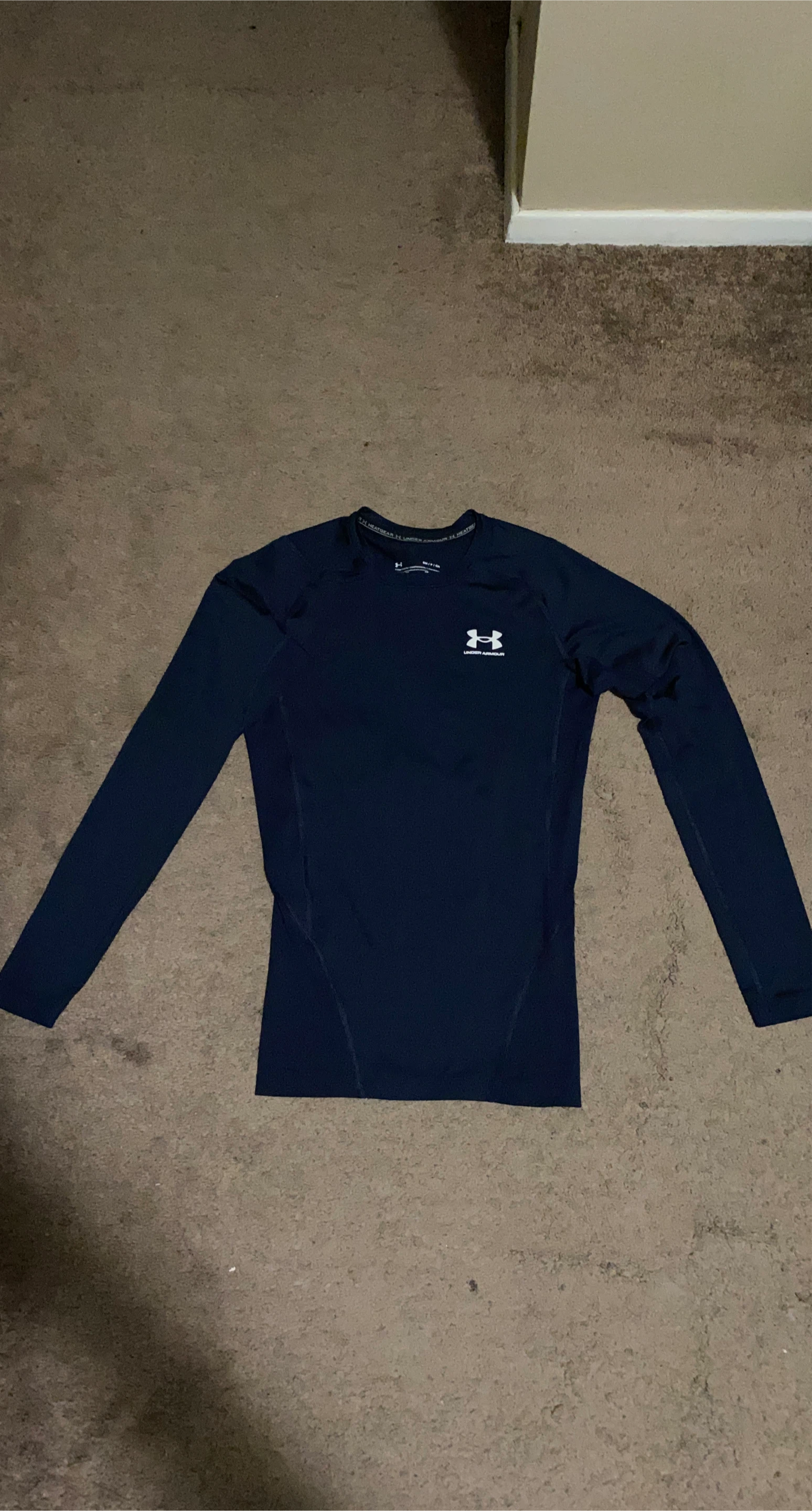 Under Armour HeatGear Long Sleeve Shirt image indicator(1)