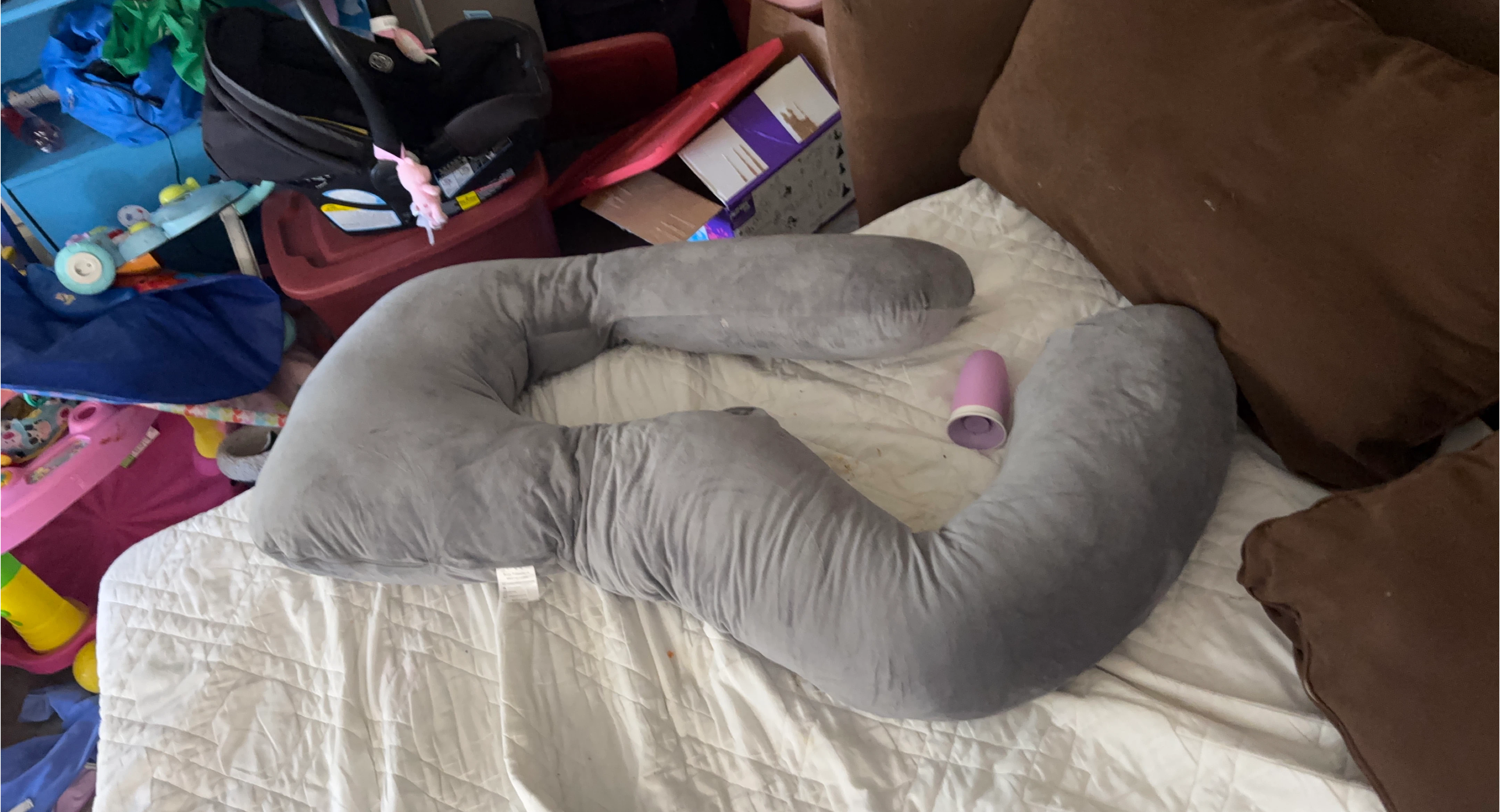 Grey Full Body Pregnancy Pillow thumbnail