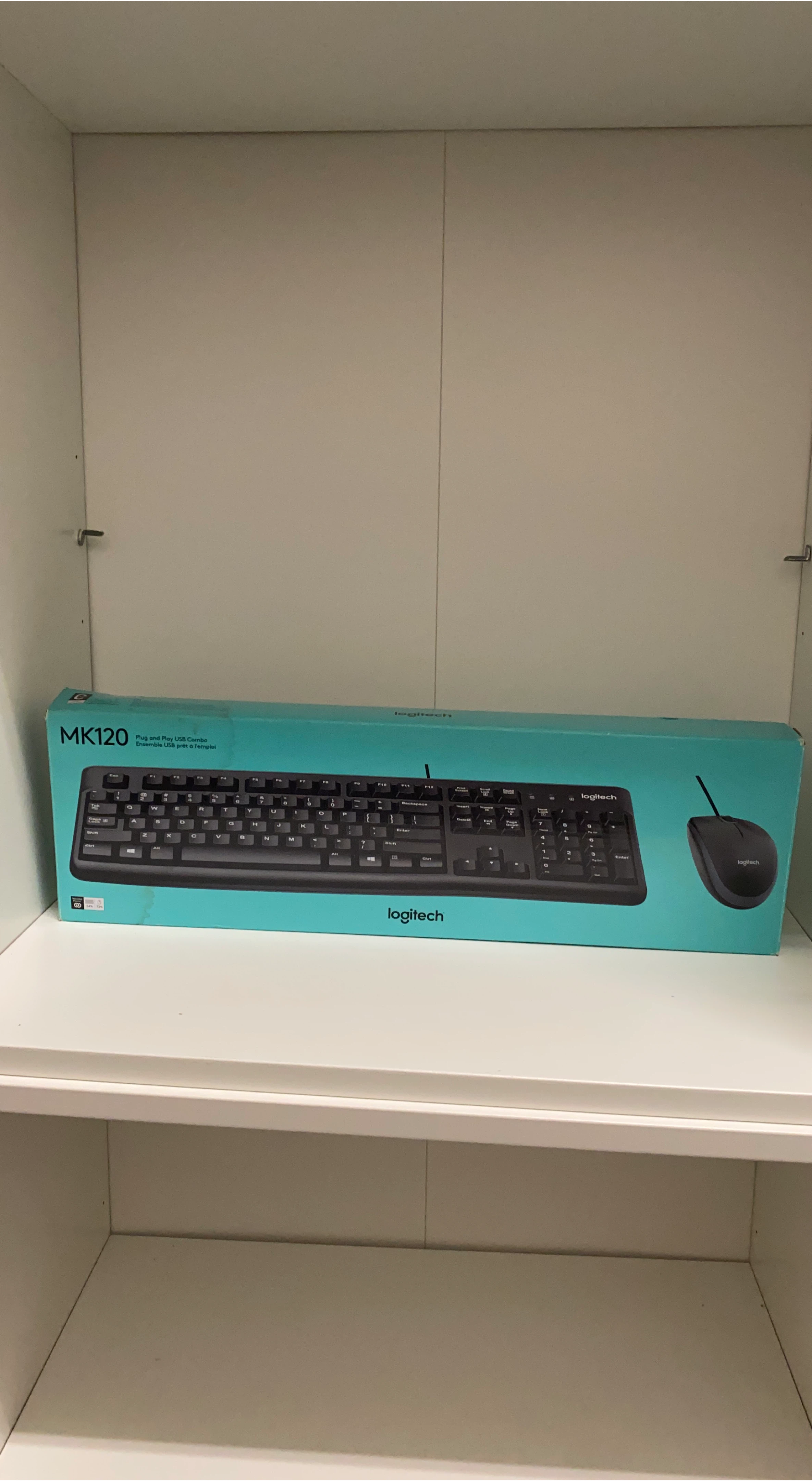 Logitech MK120 Keyboard and Mouse Combo - New in Box thumbnail