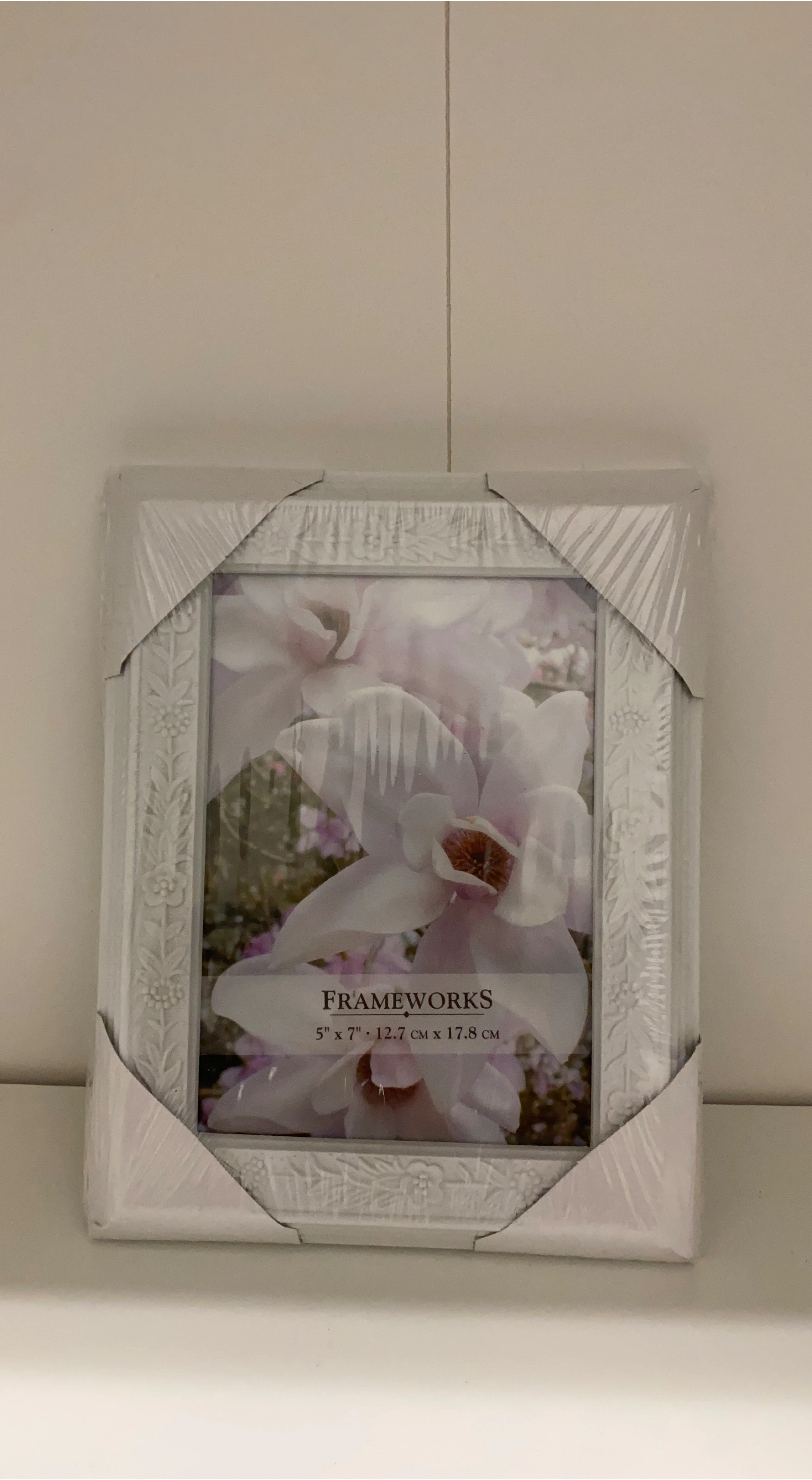 Frameworks 5x7" Picture Frame - New thumbnail