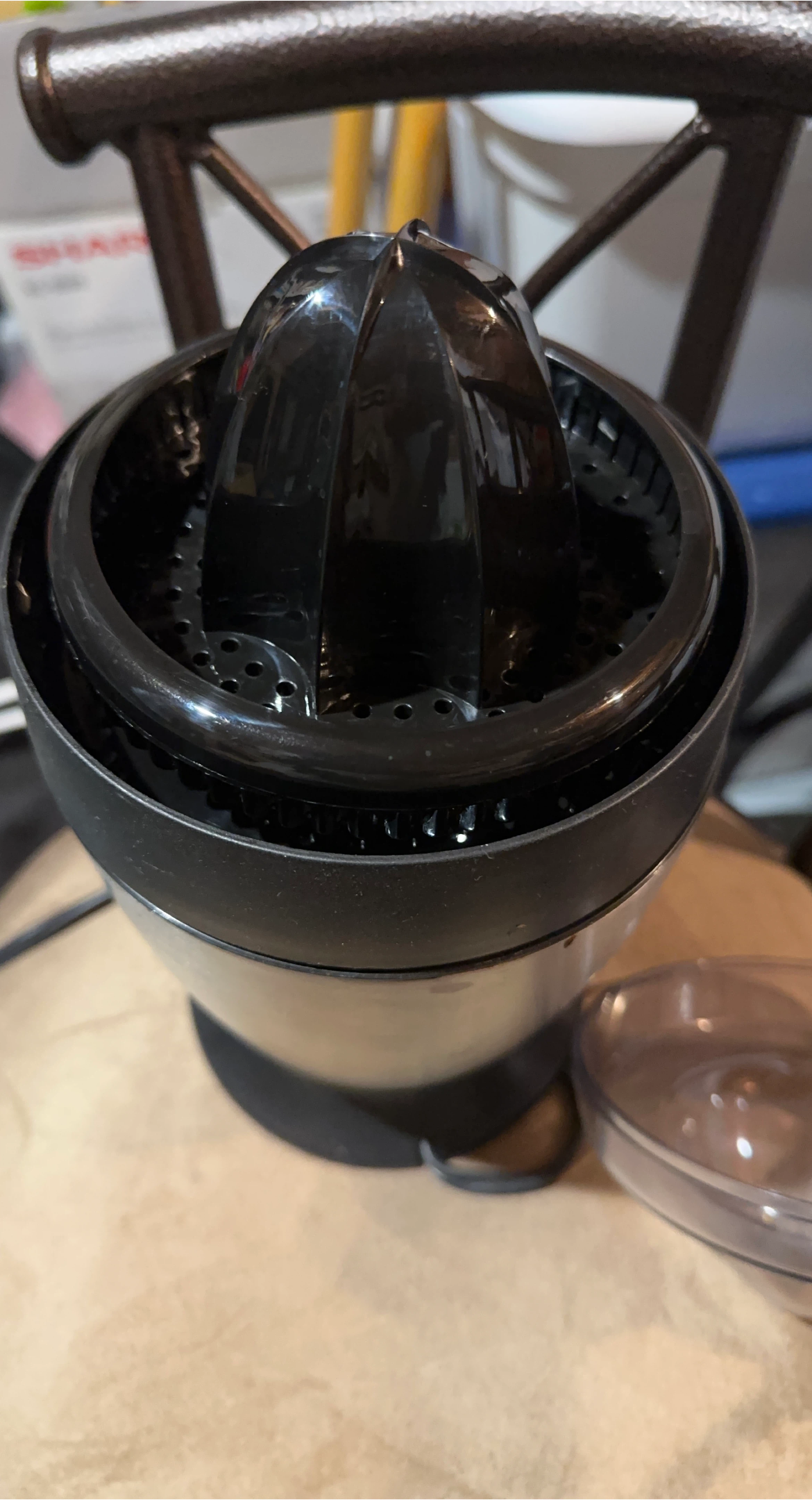 Cuisinart Pulp Control Citrus Juicer thumbnail