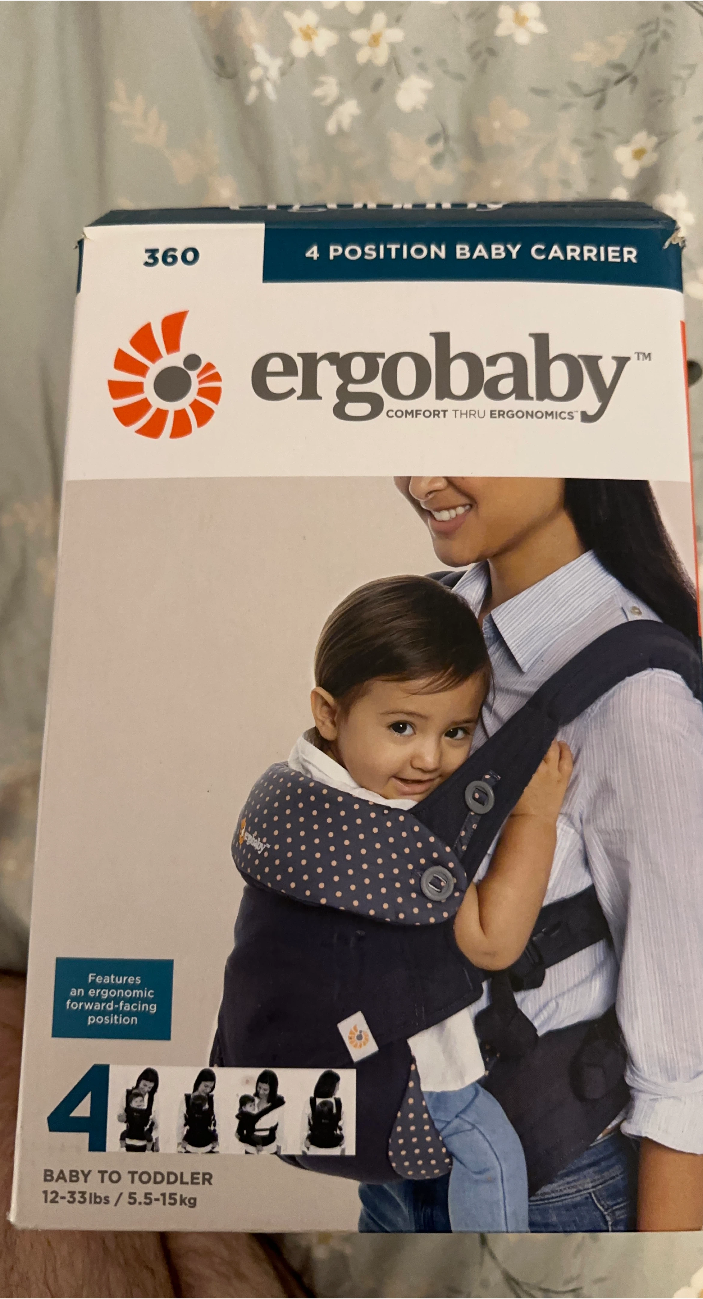 Ergobaby 360 Baby Carrier + baby insert