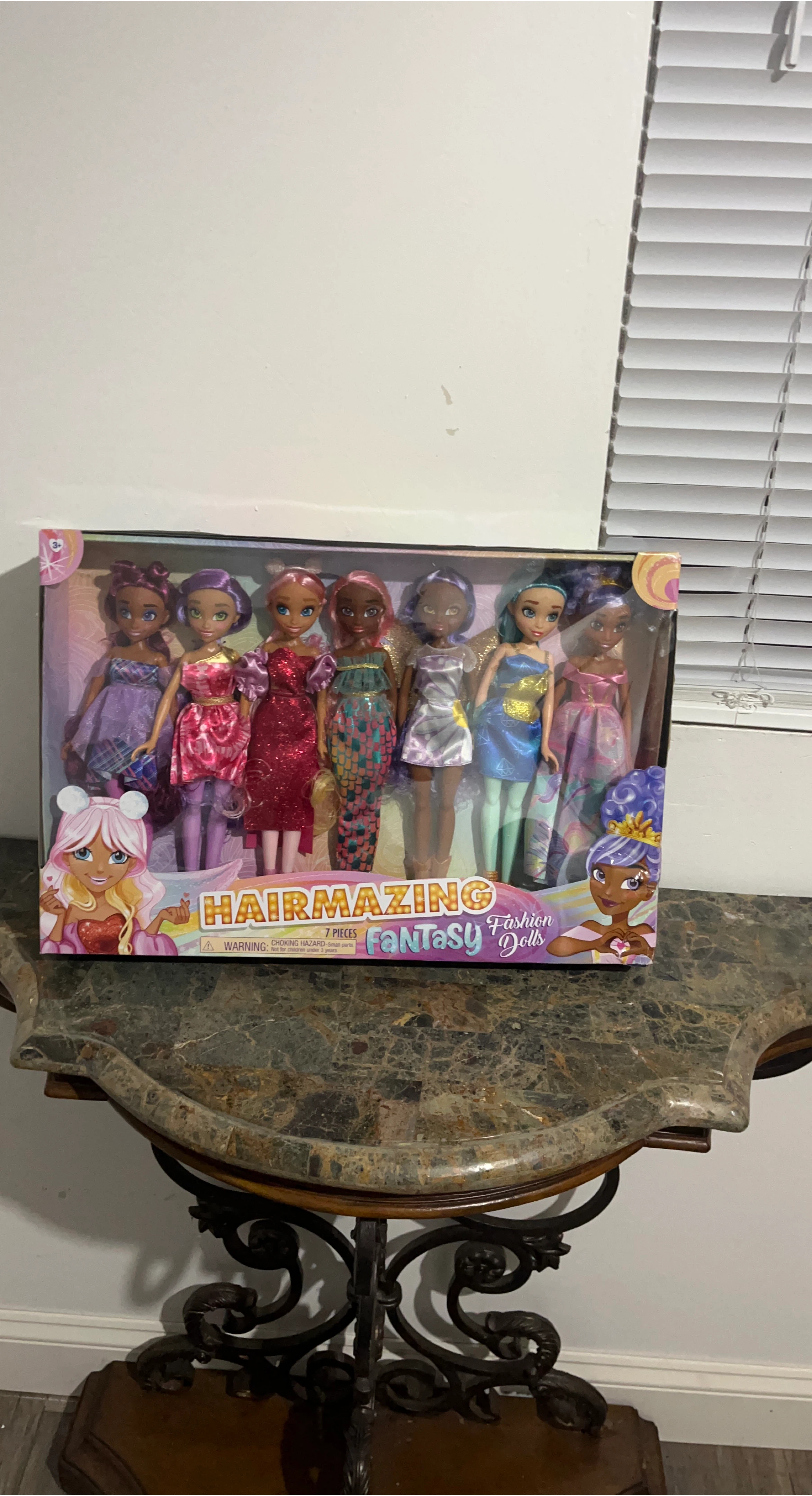Hairmazing Fantasy Dolls - 7 Dolls thumbnail