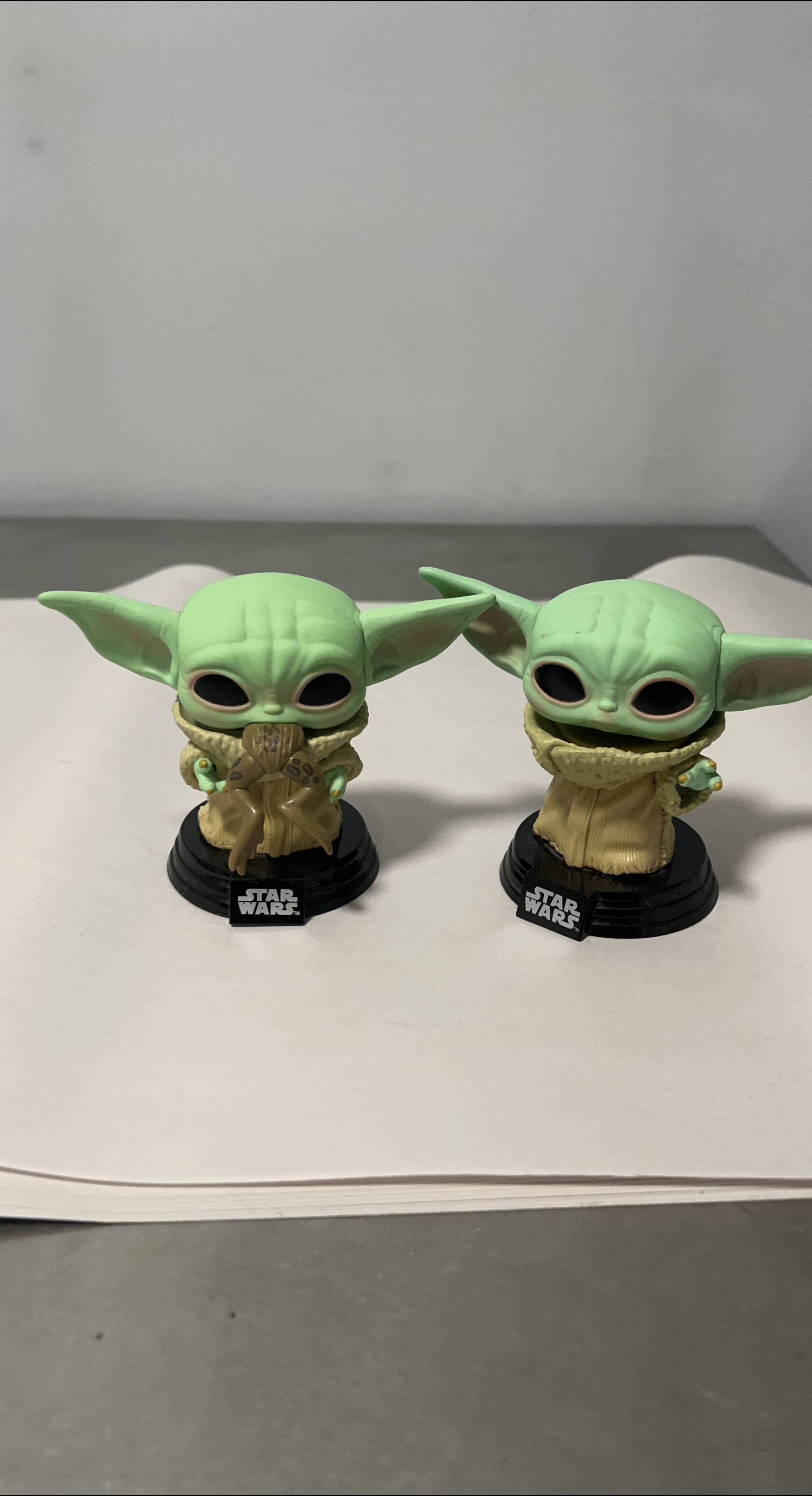 Funko Pop! Star Wars The Child with Frog Figure thumbnail