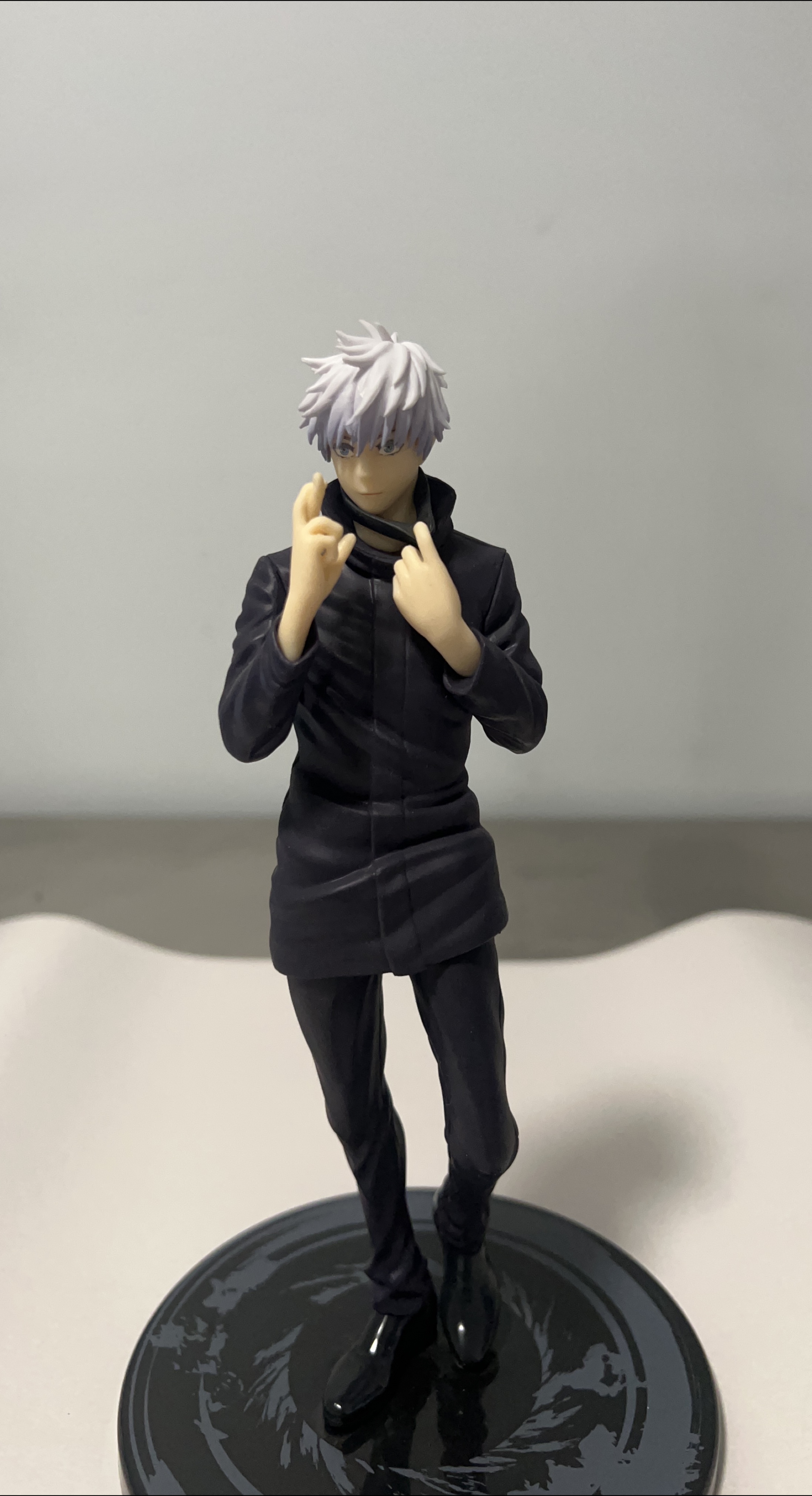 Jujutsu Kaisen Satoru Gojo Figure thumbnail