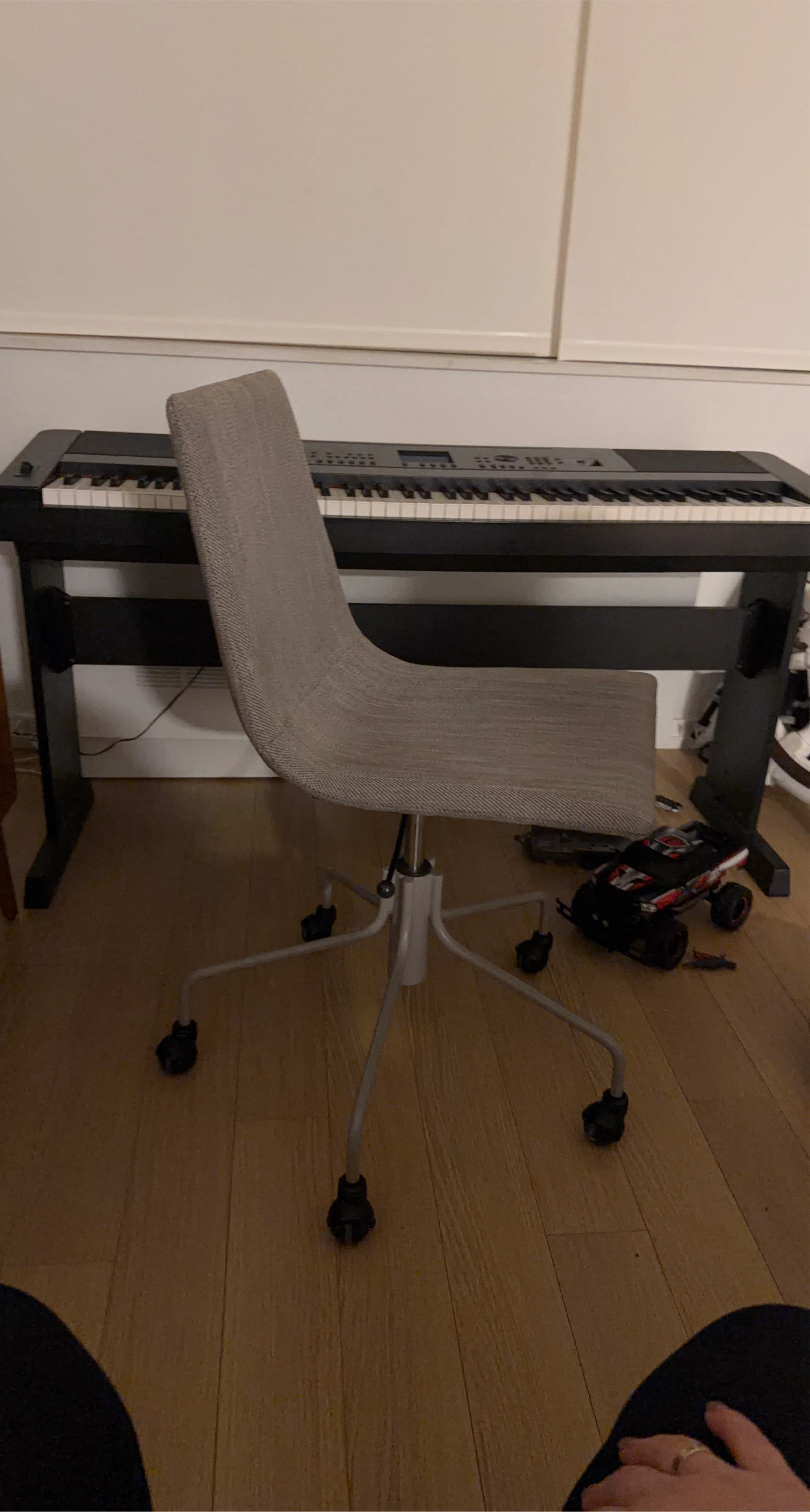Office Chair - Gray thumbnail