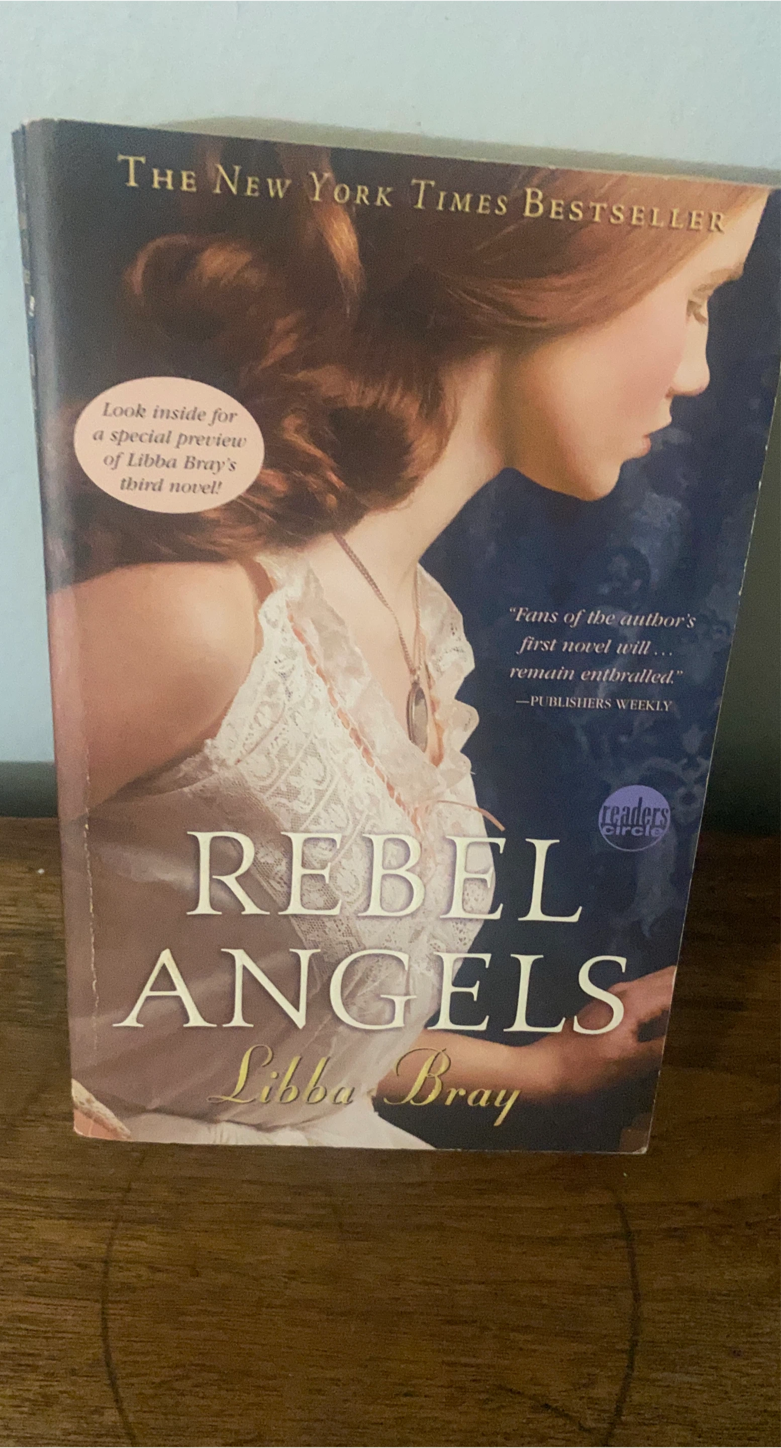 Rebel Angels by Libba Bray thumbnail