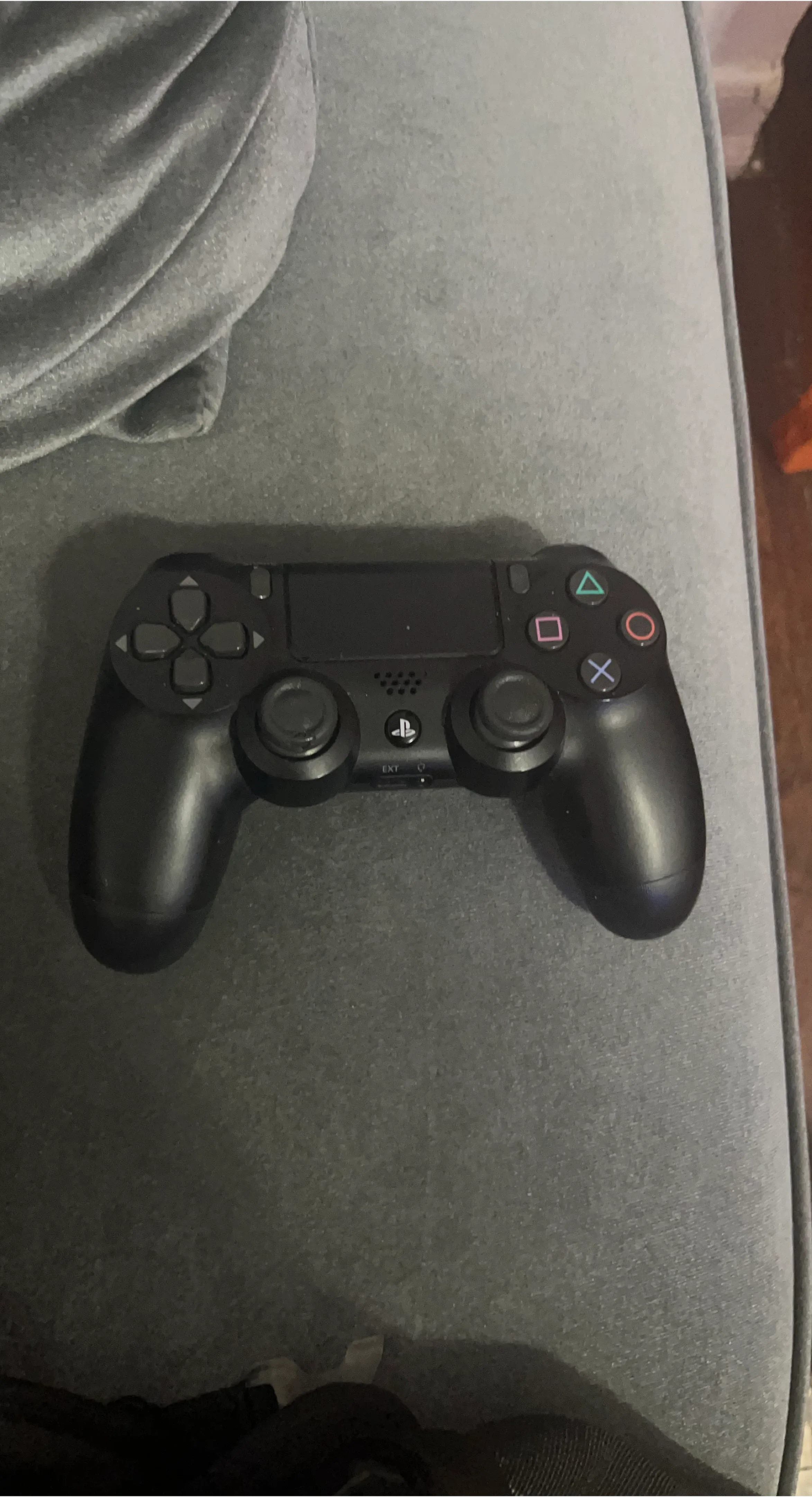 PlayStation 4 DualShock 4 Wireless Controller
