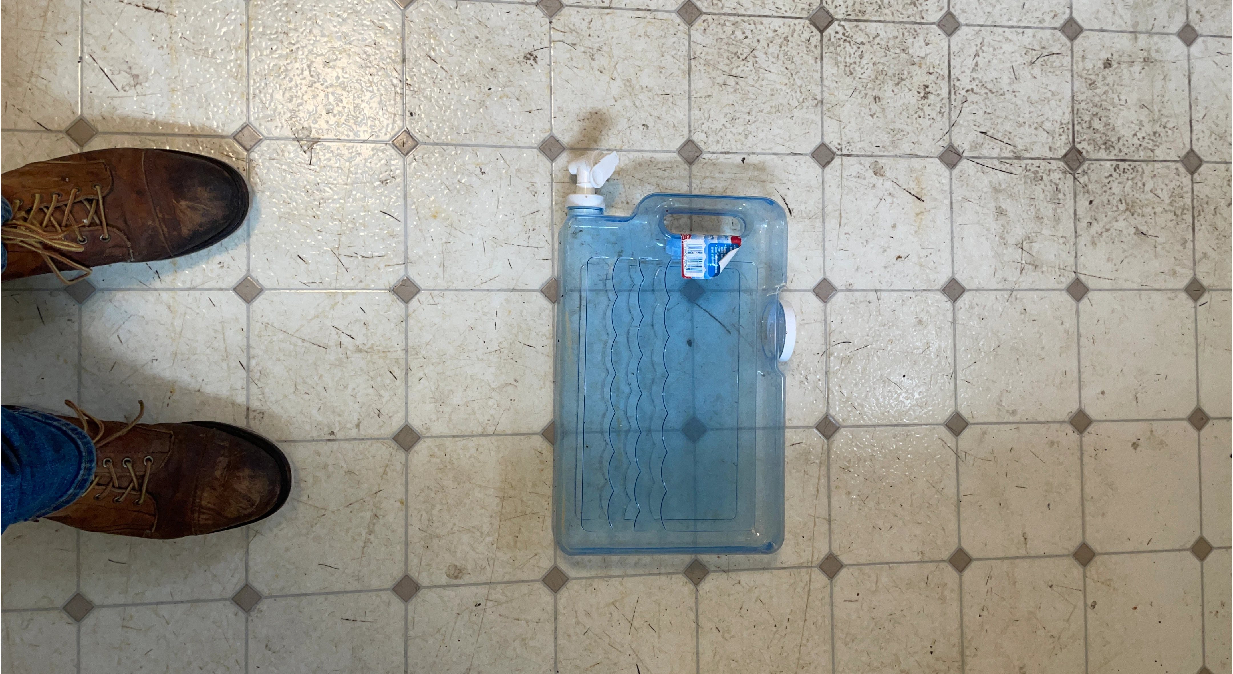 Blue Water Container with Spigot thumbnail