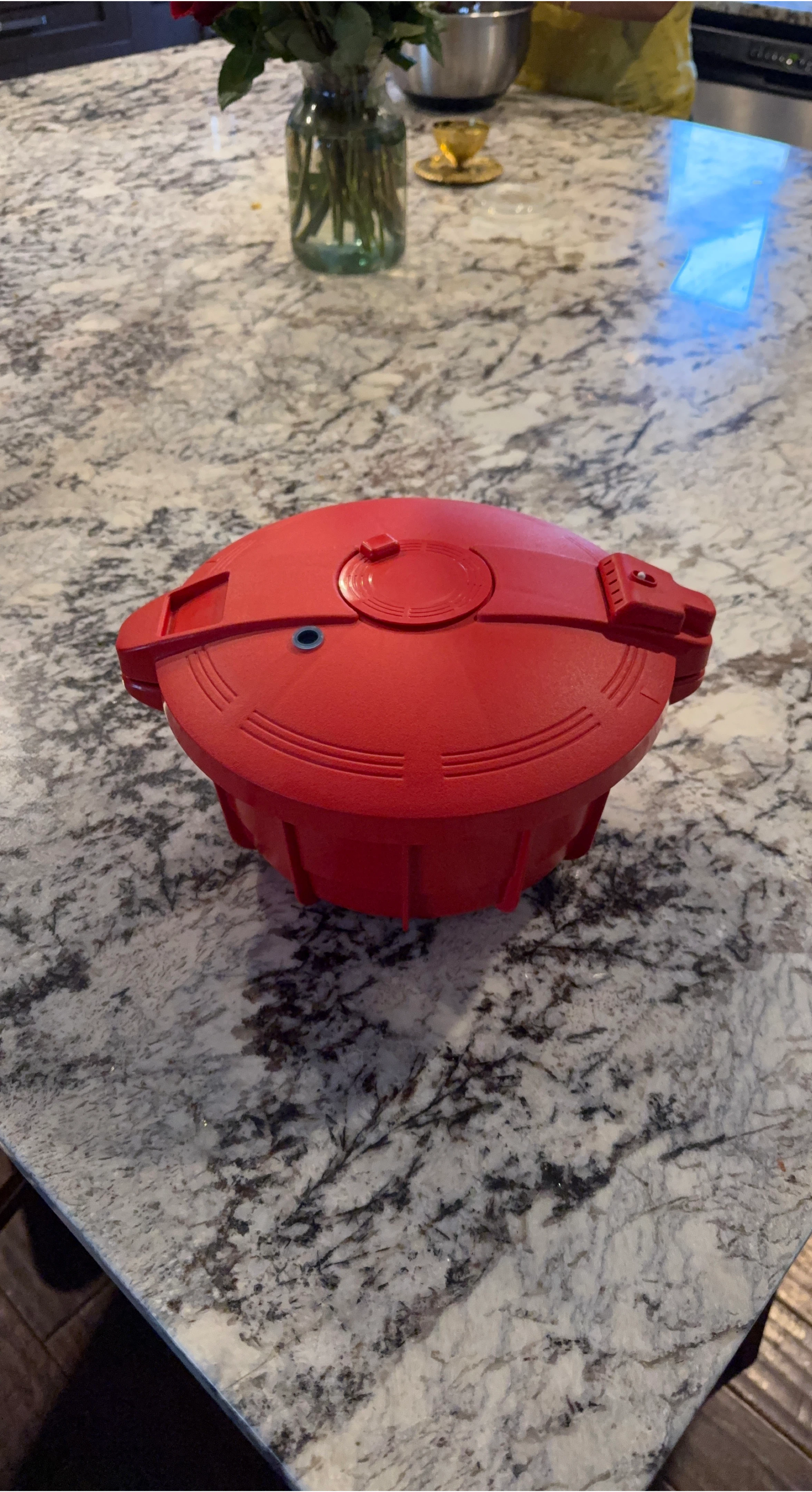 Meyer Microwave Pressure Cooker - Italian Red