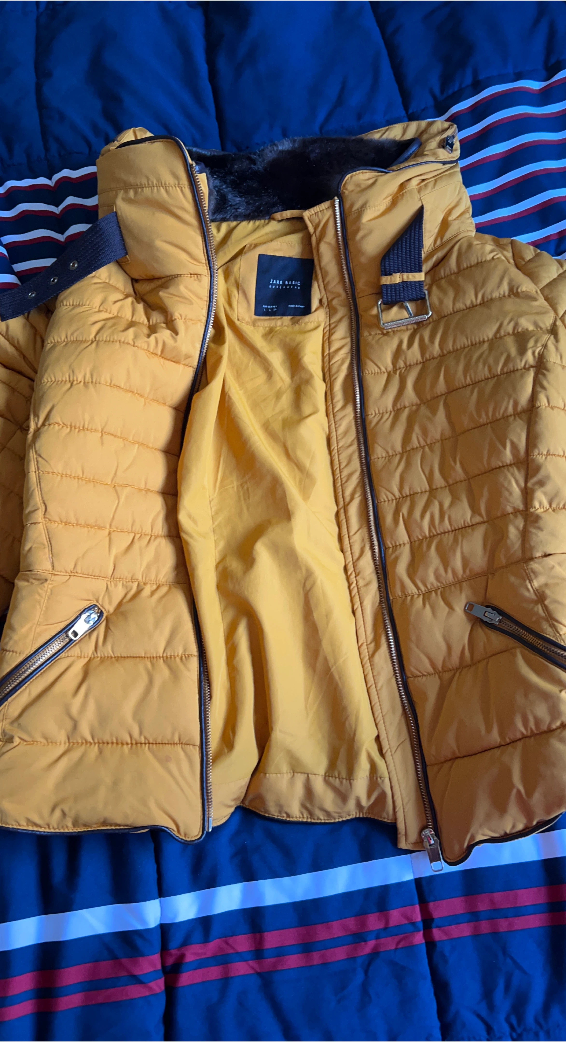 Zara Basic Yellow Puffer Jacket, Size L