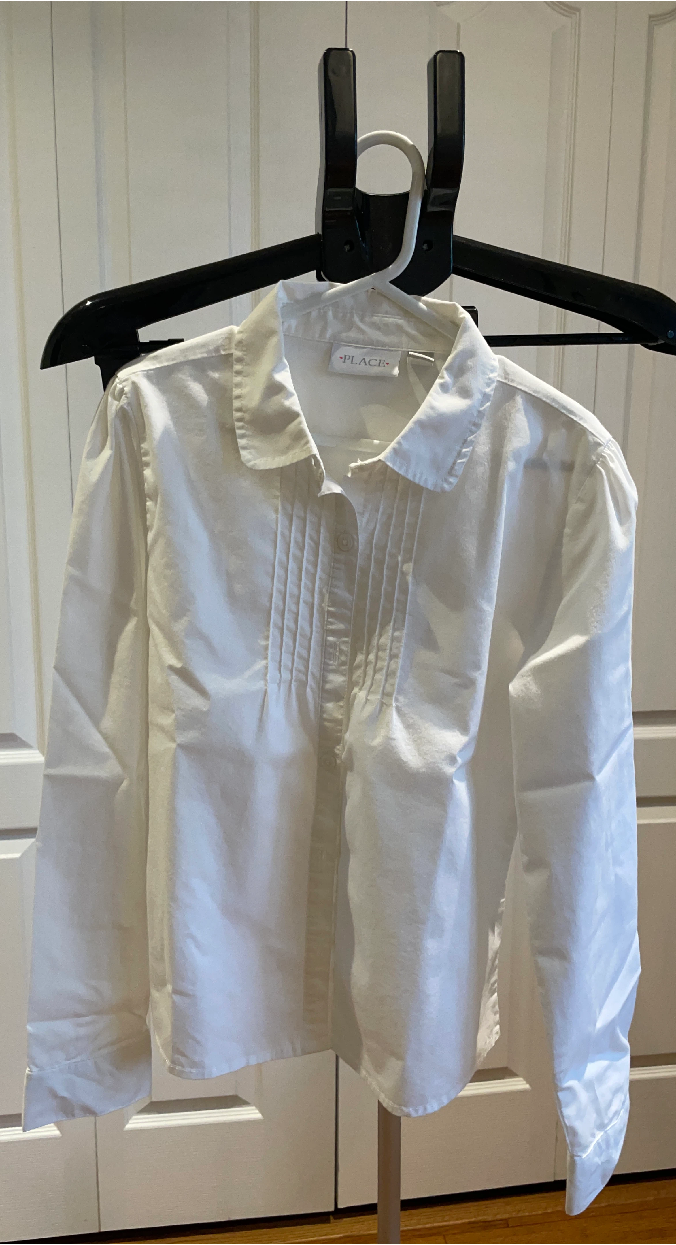 Place White Button-Up Shirt thumbnail