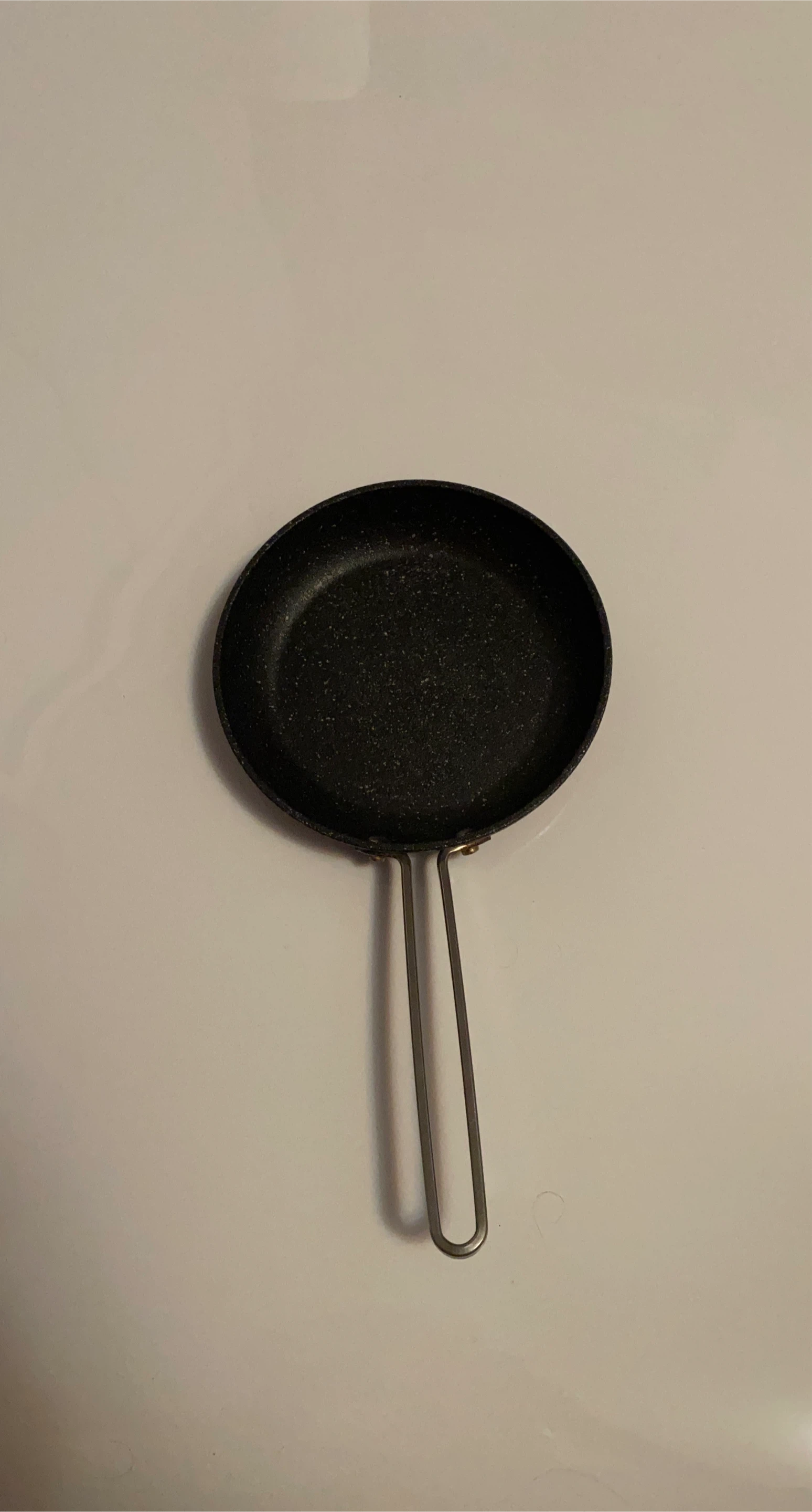 Small Black Frying Pan thumbnail