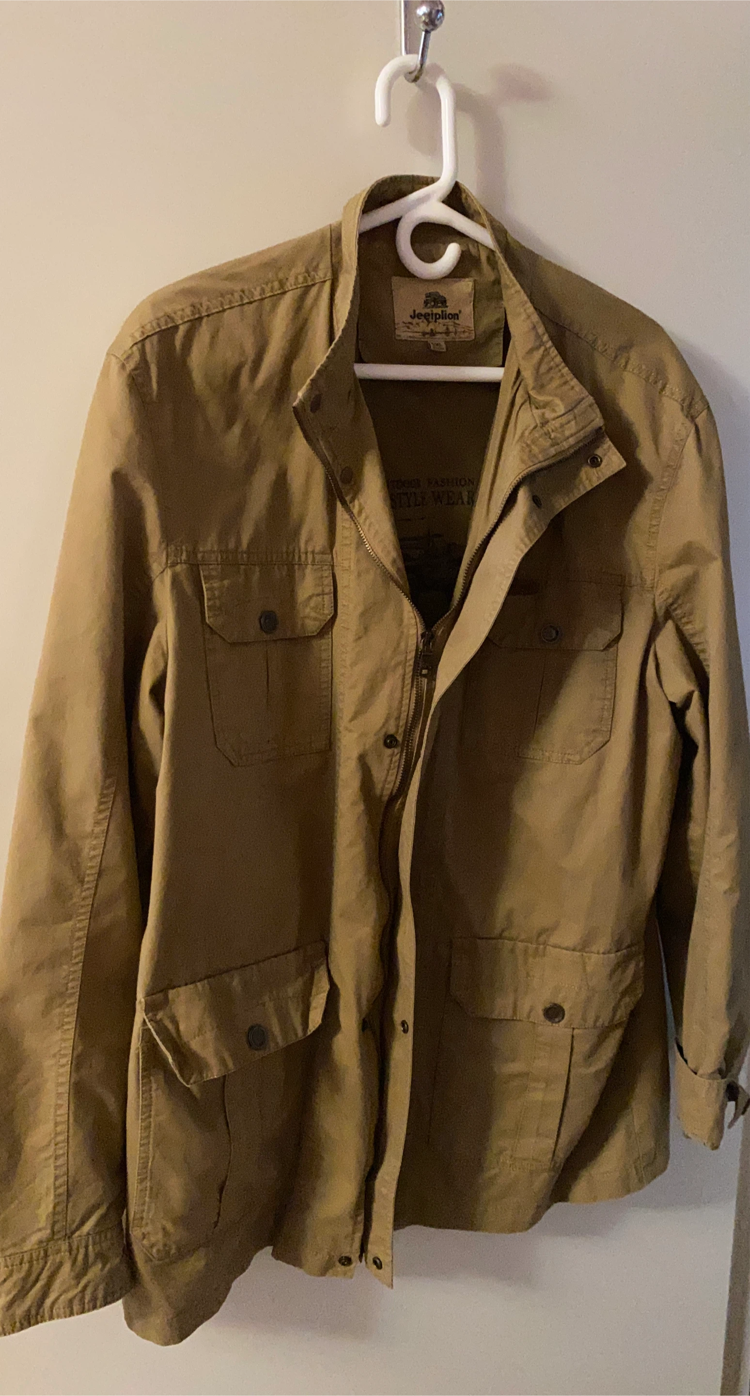 JeepJlion' Beige Jacket - Size XL thumbnail