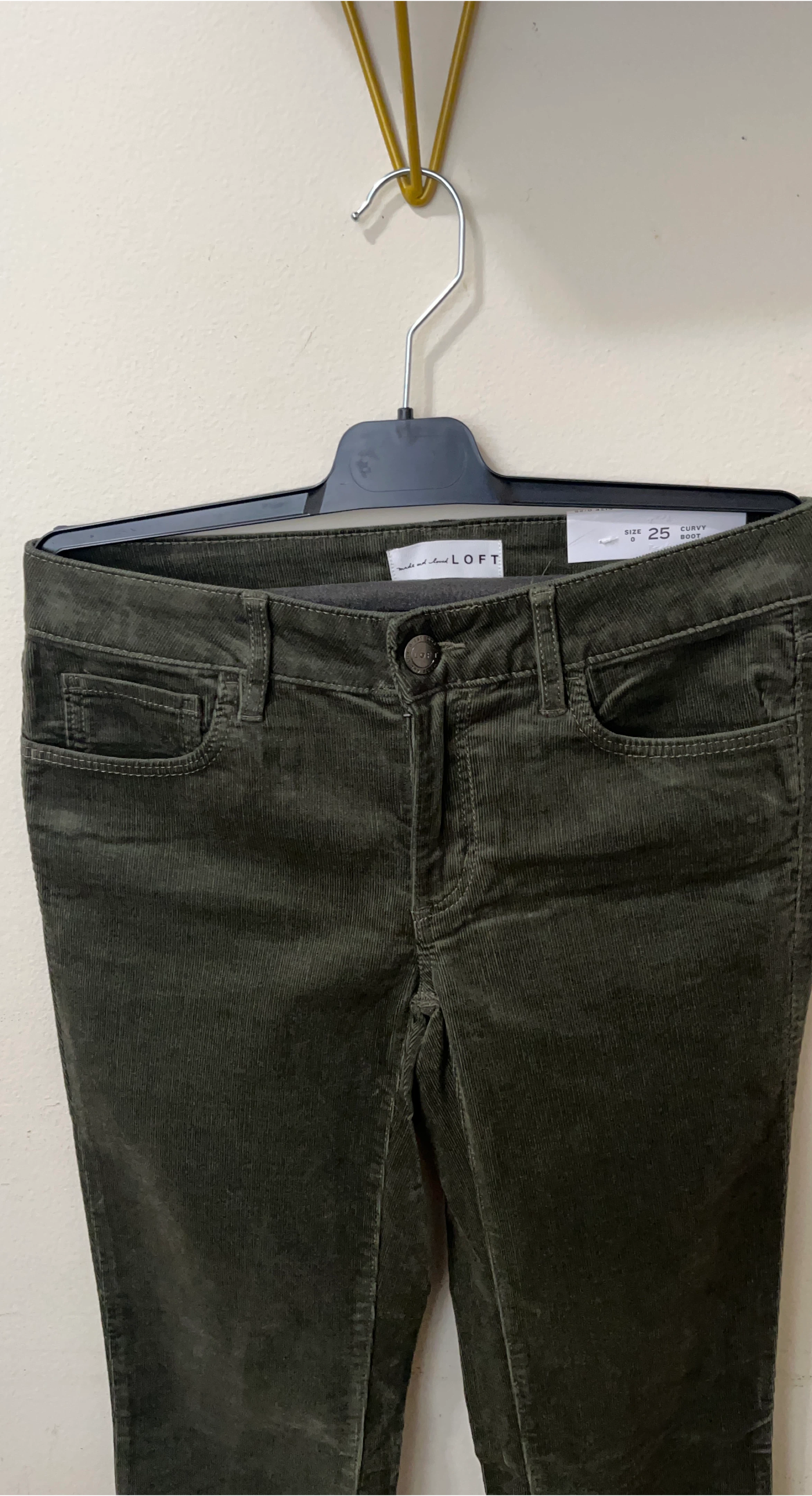 LOFT Olive Green Corduroy Curvy Boot Pants - Size 0/25 thumbnail