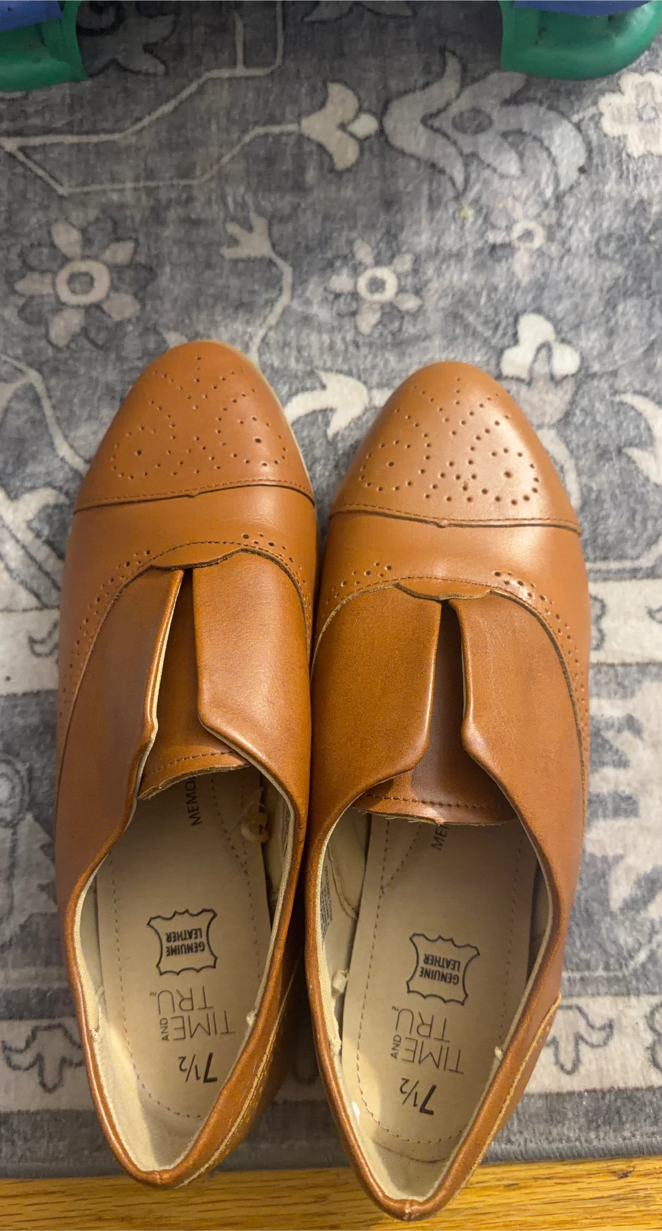 Time and Tru Brown Leather Shoes - Size 7.5