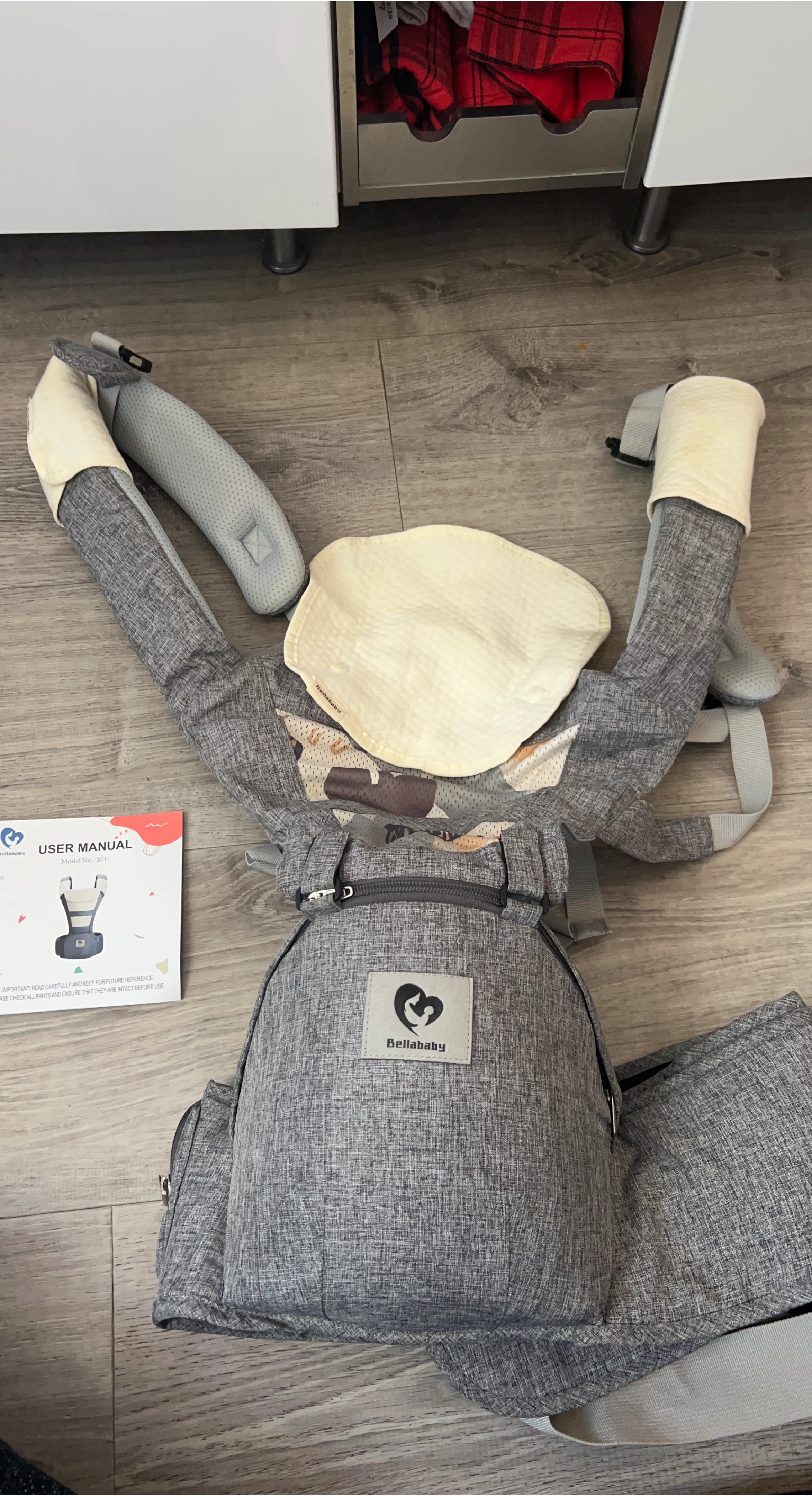 Bellababy Baby Carrier Hip Seat - Grey Pattern