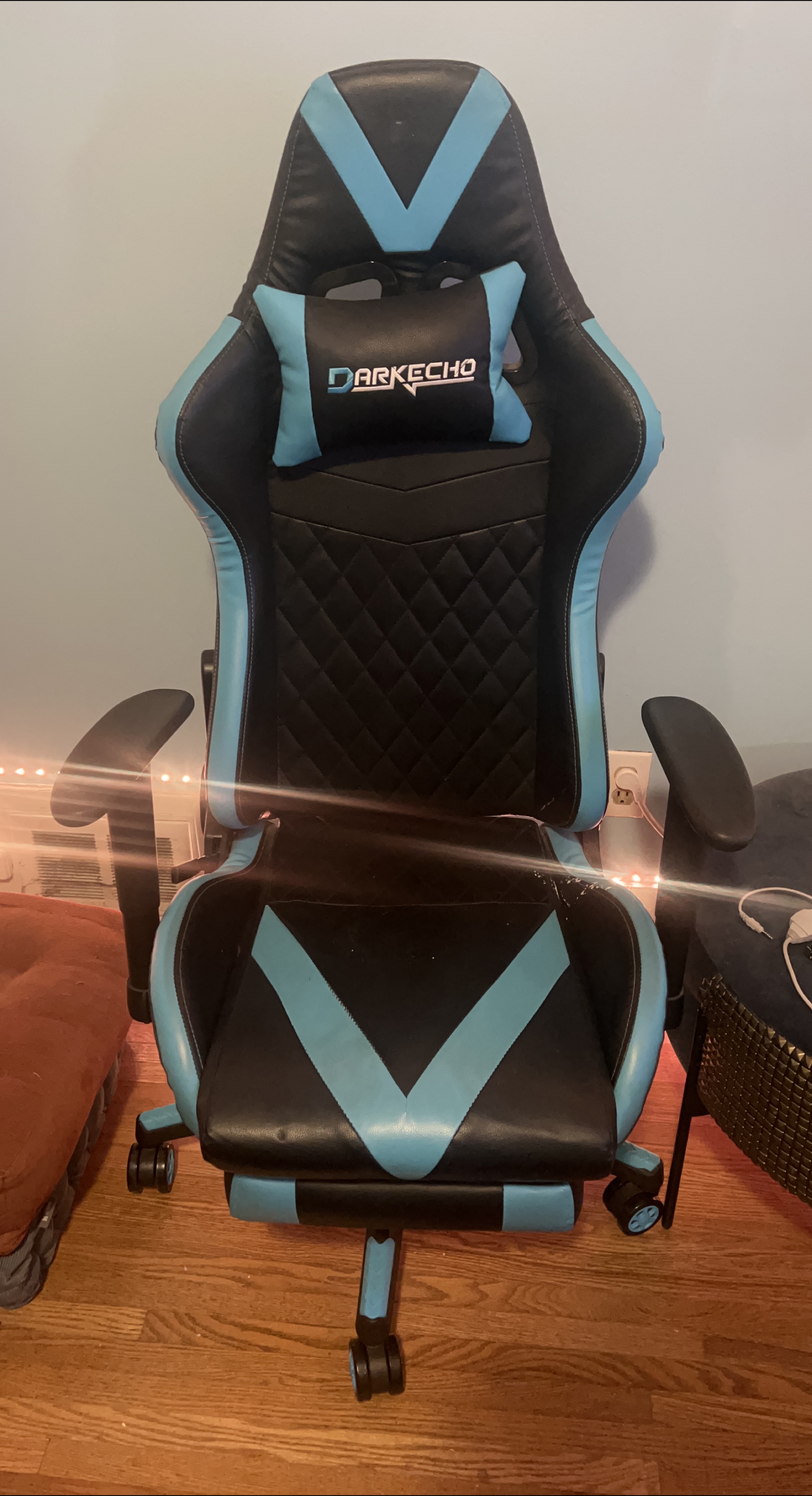 Darkecho Gaming Chair - Black & Blue thumbnail