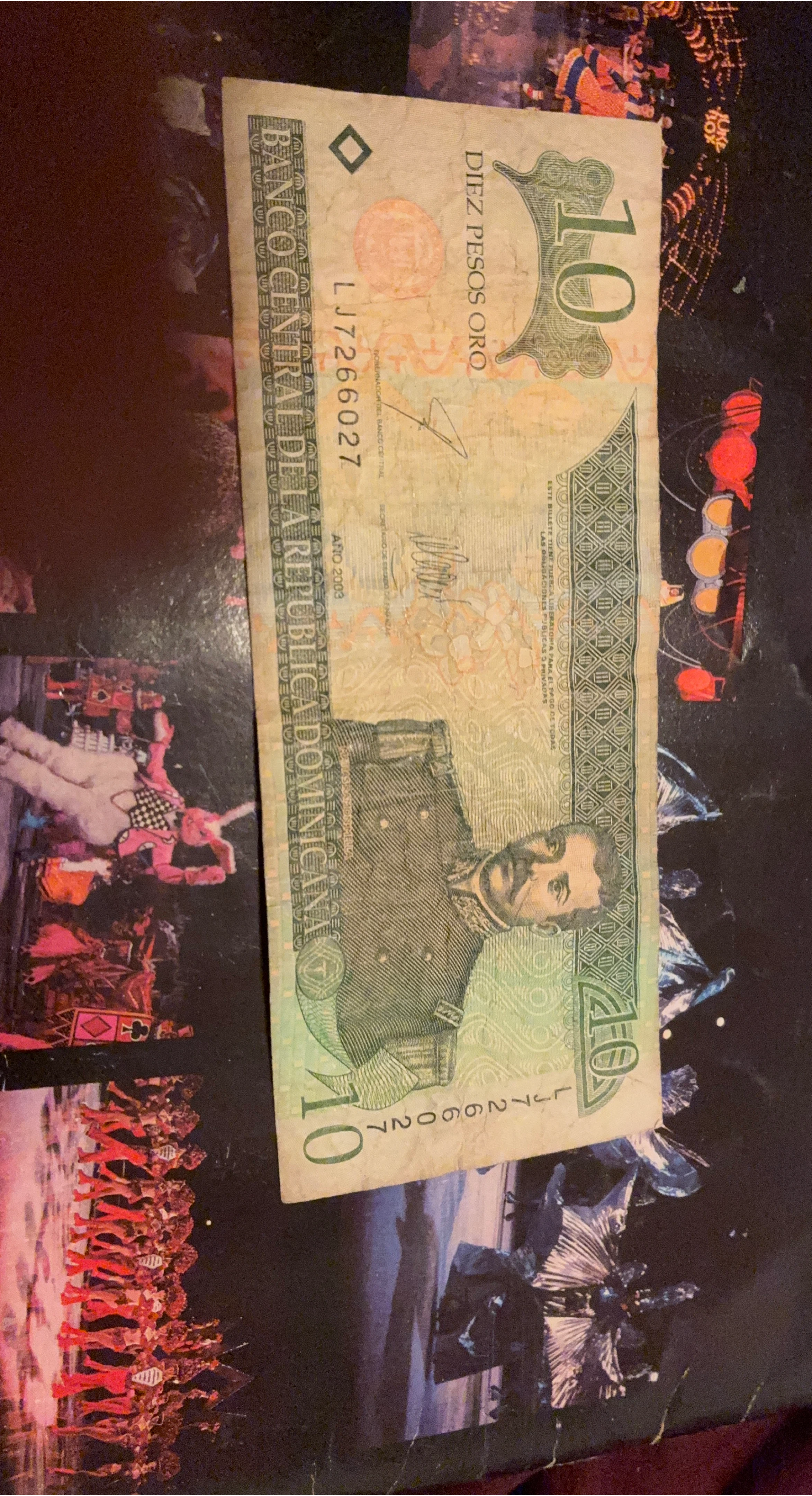Dominican Republic 10 Pesos Oro Banknote thumbnail