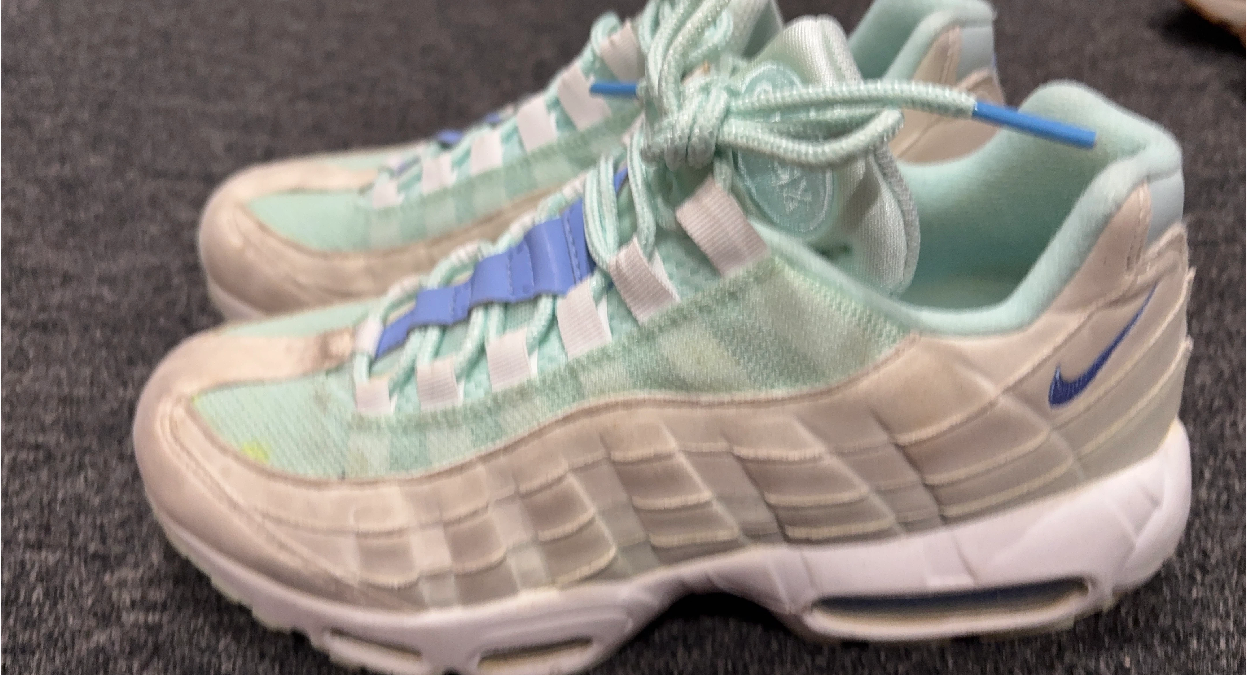 Nike Air Max 95 Sneakers thumbnail