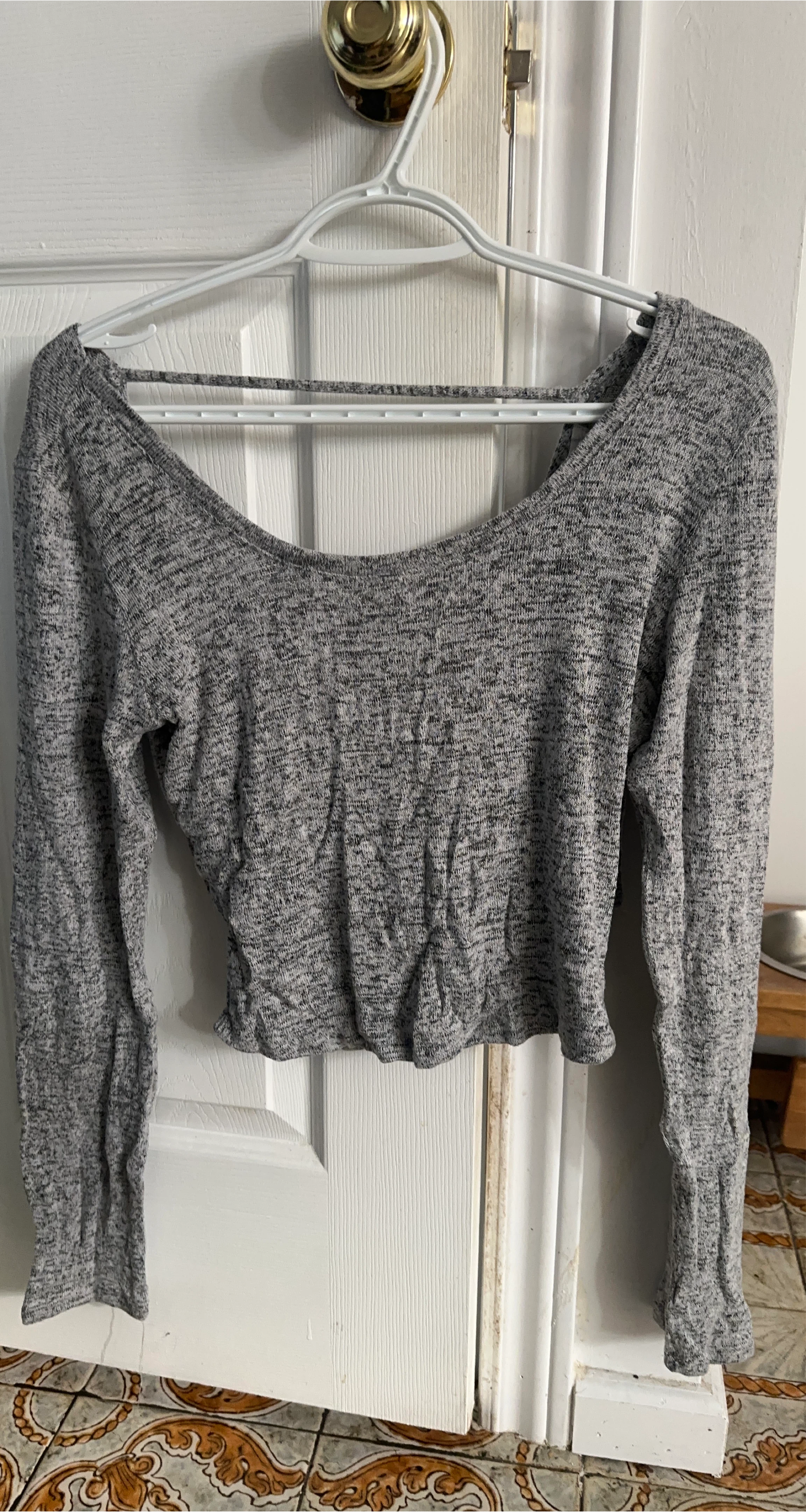 Grey Long Sleeve Crop Top thumbnail