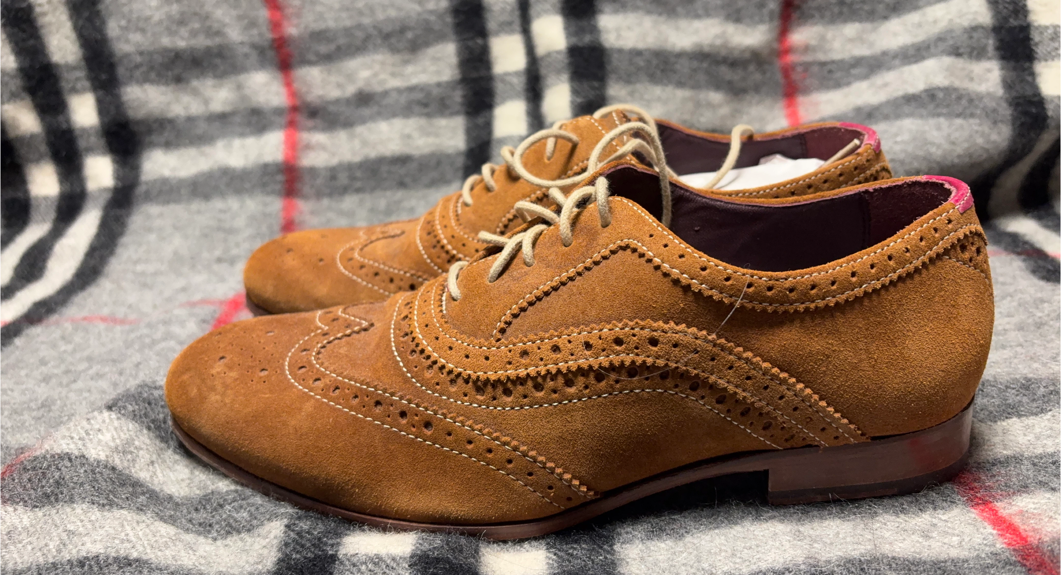 Brown Suede Wingtip Oxford Shoes thumbnail