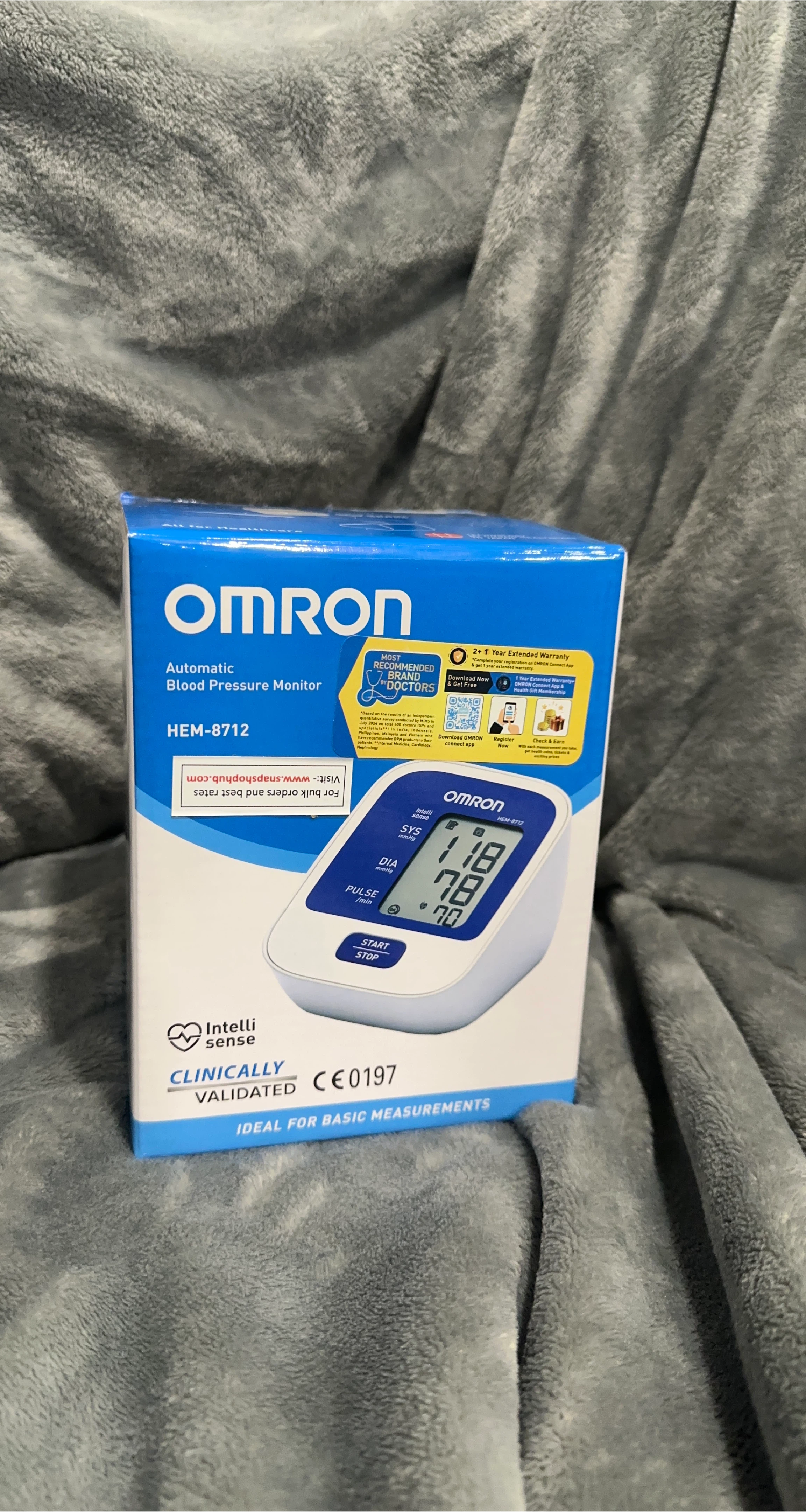 New Omron HEM-8712 Blood Pressure Monitor image indicator(1)