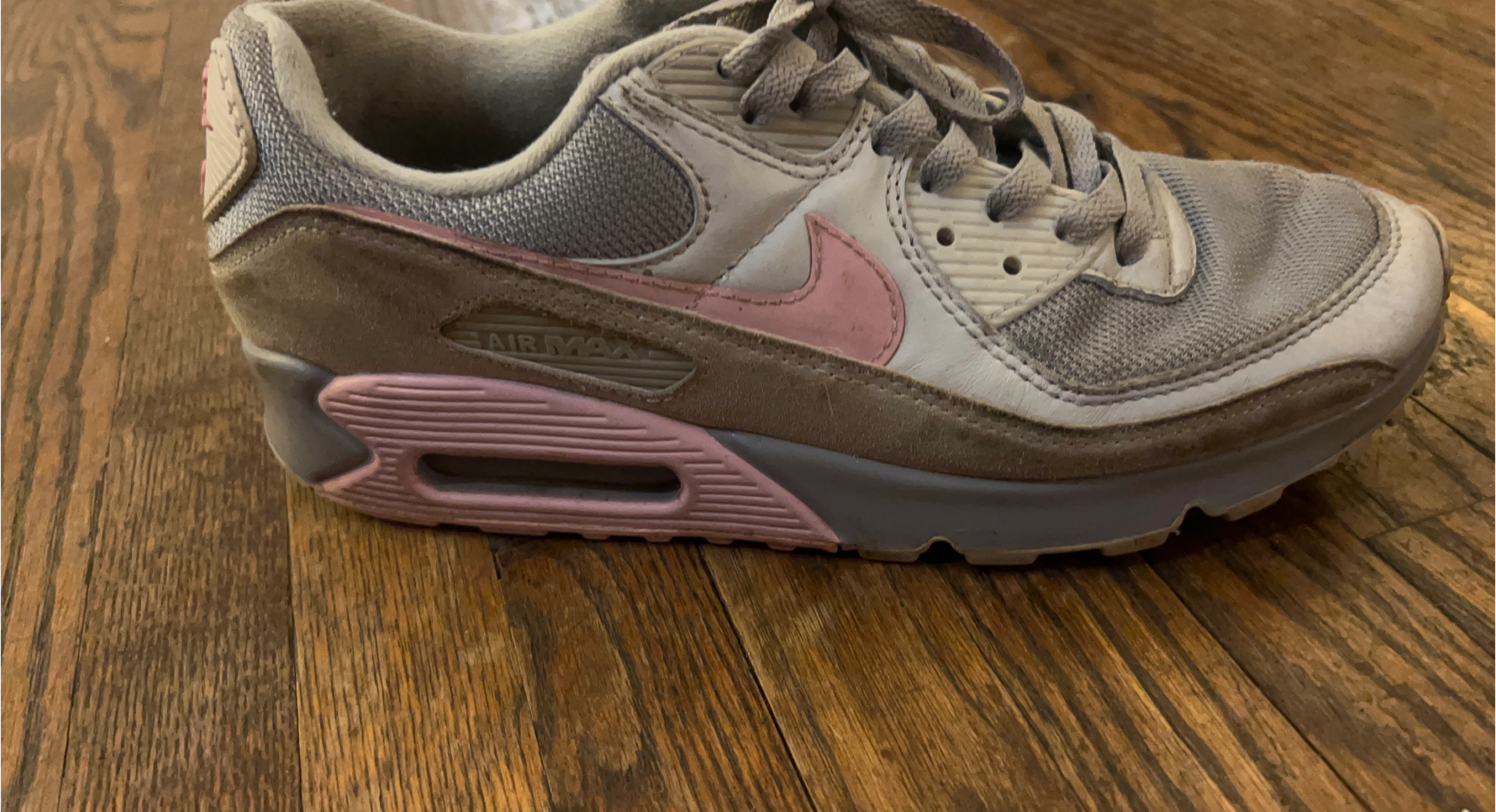 Nike Air Max 90 - Women's Size 7 thumbnail