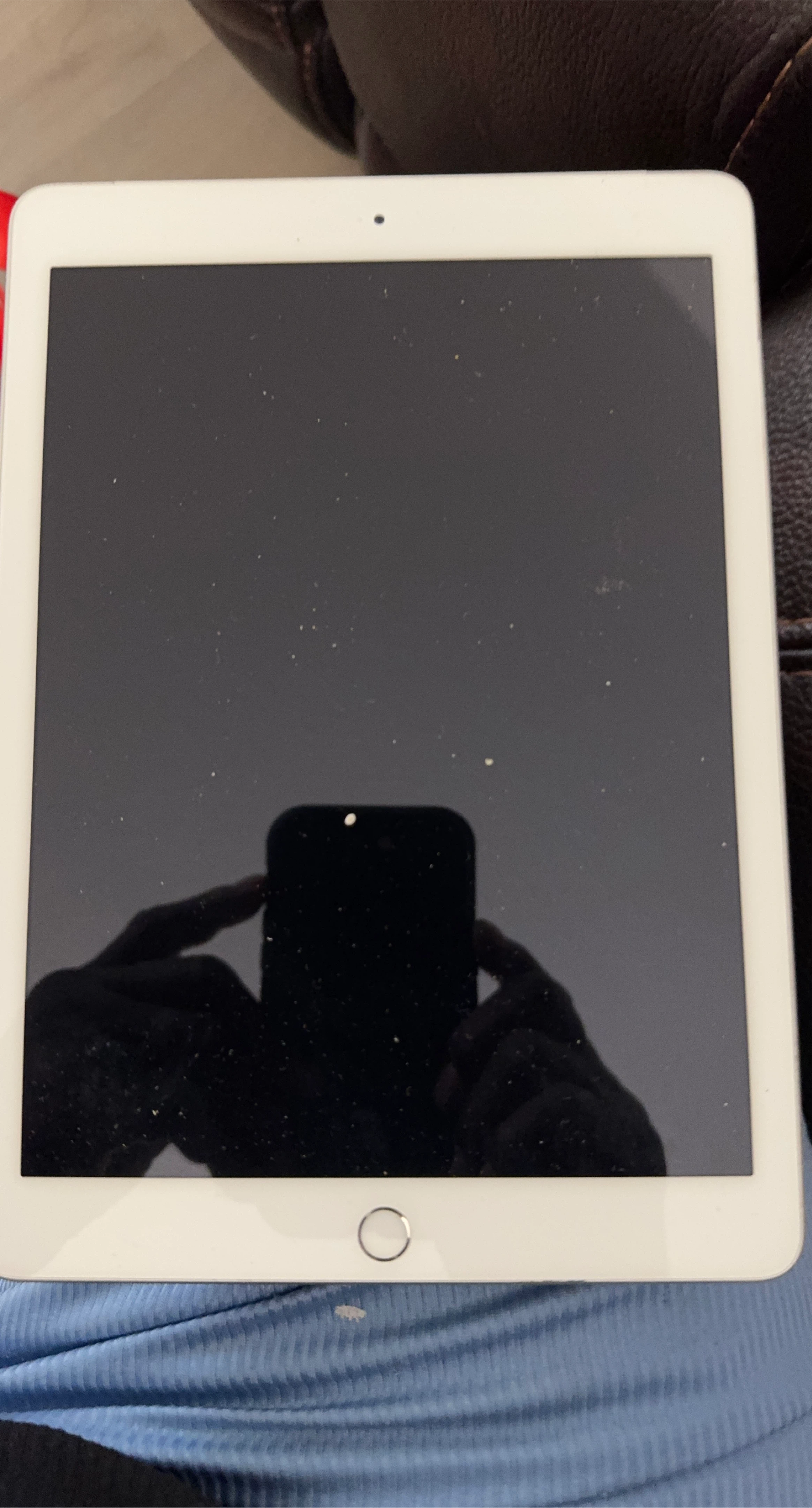 Apple iPad thumbnail