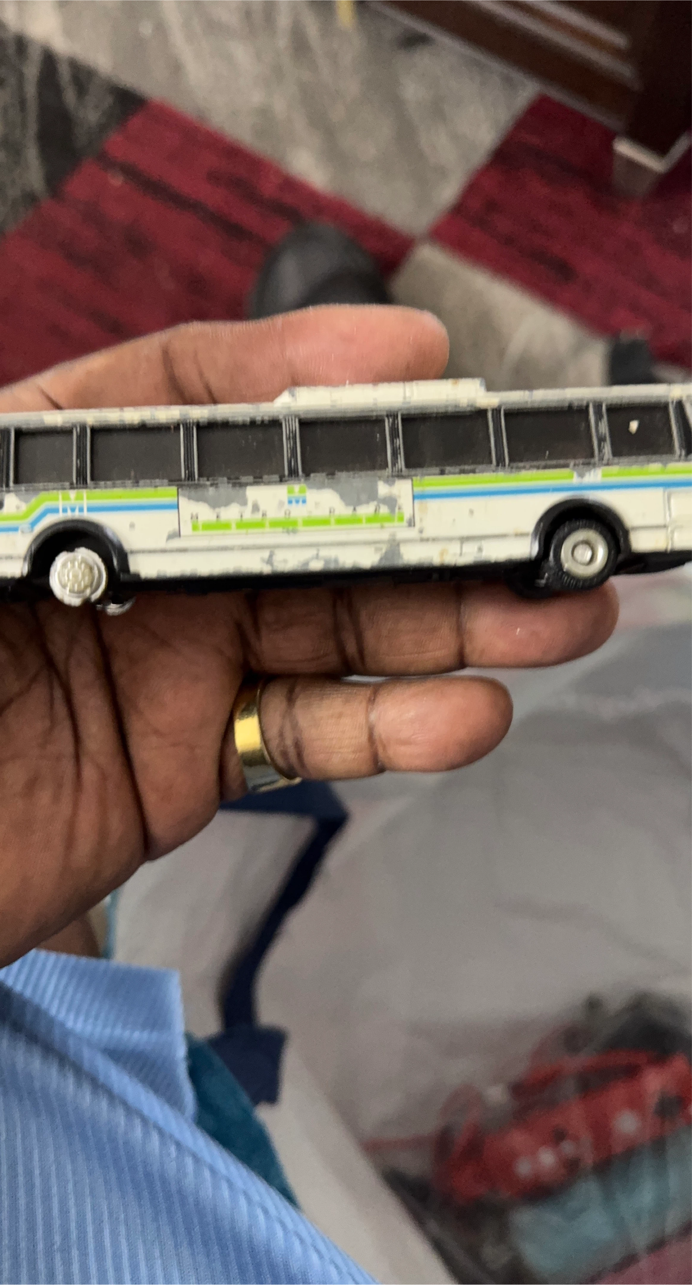 Used Toy Bus thumbnail