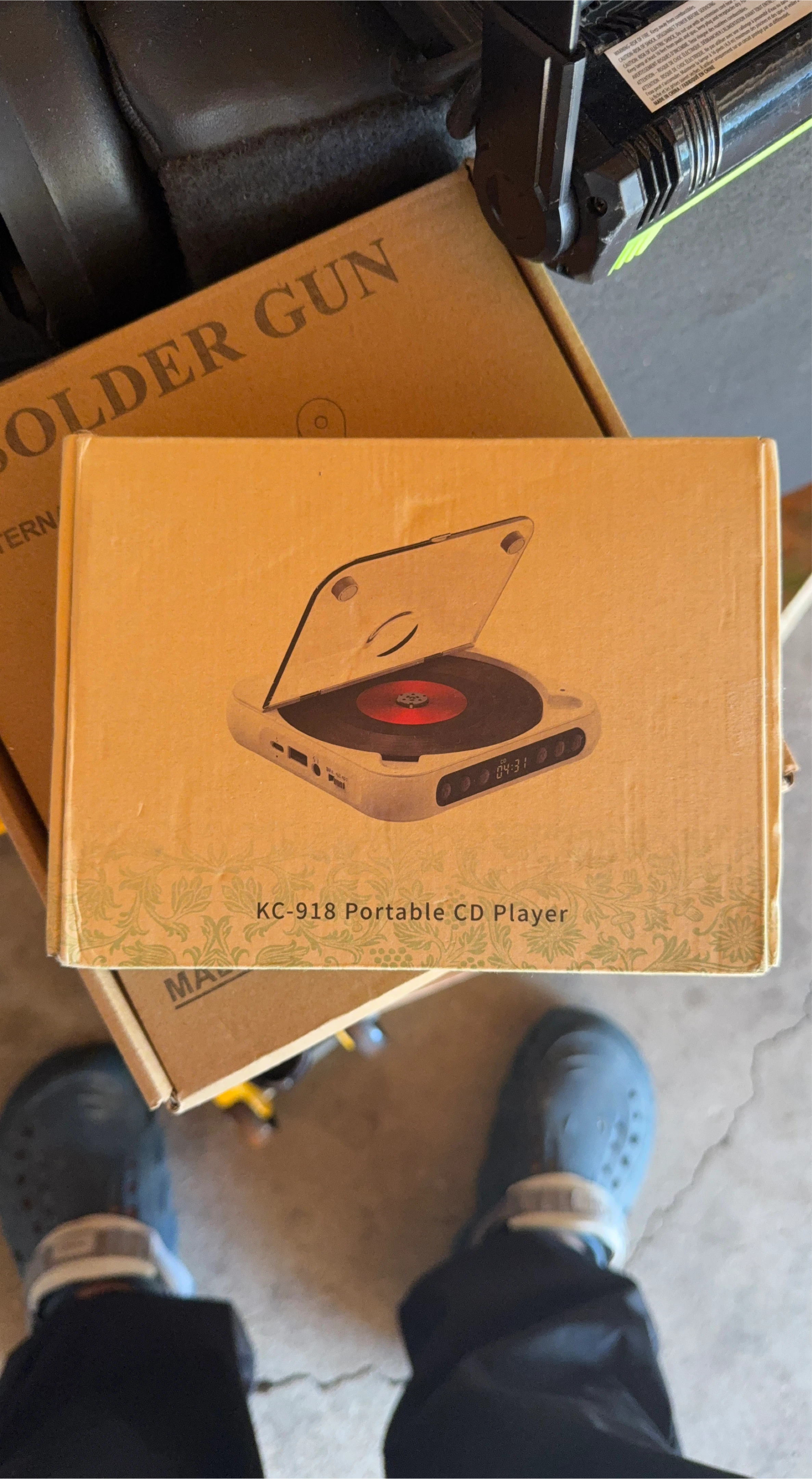 KC-918 Portable CD Player - New in Box!